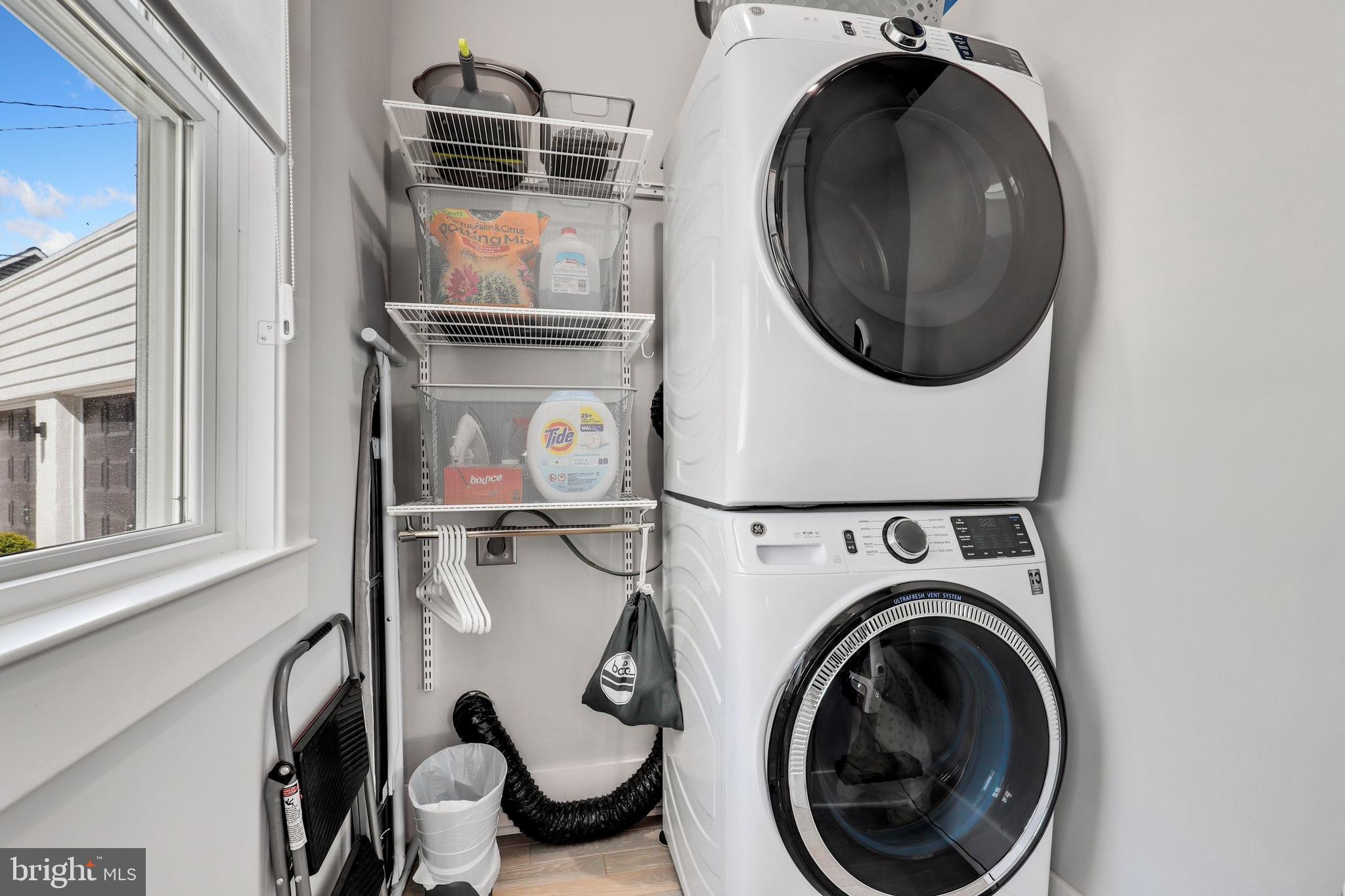 MURRAY HILL - Residential