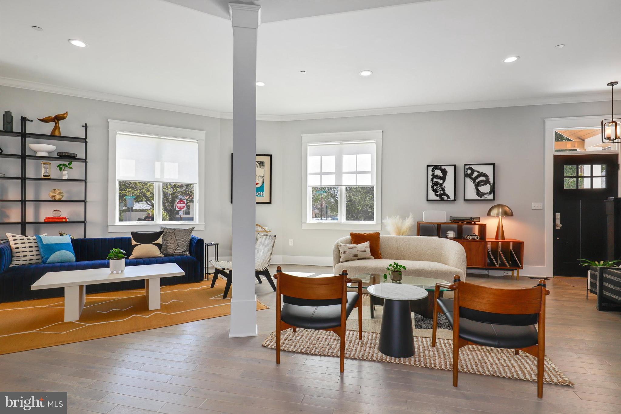 MURRAY HILL - Residential