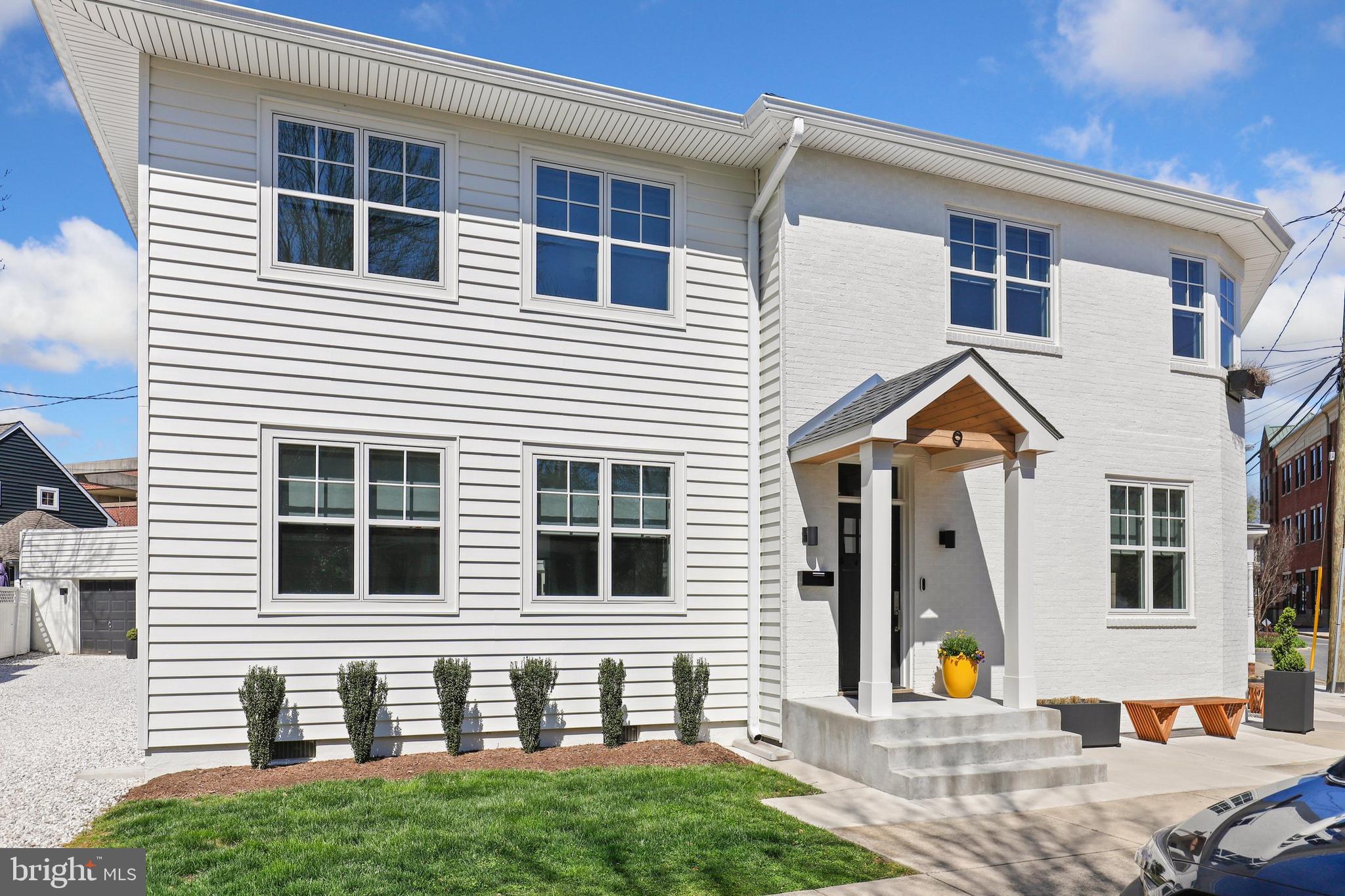 MURRAY HILL - Residential