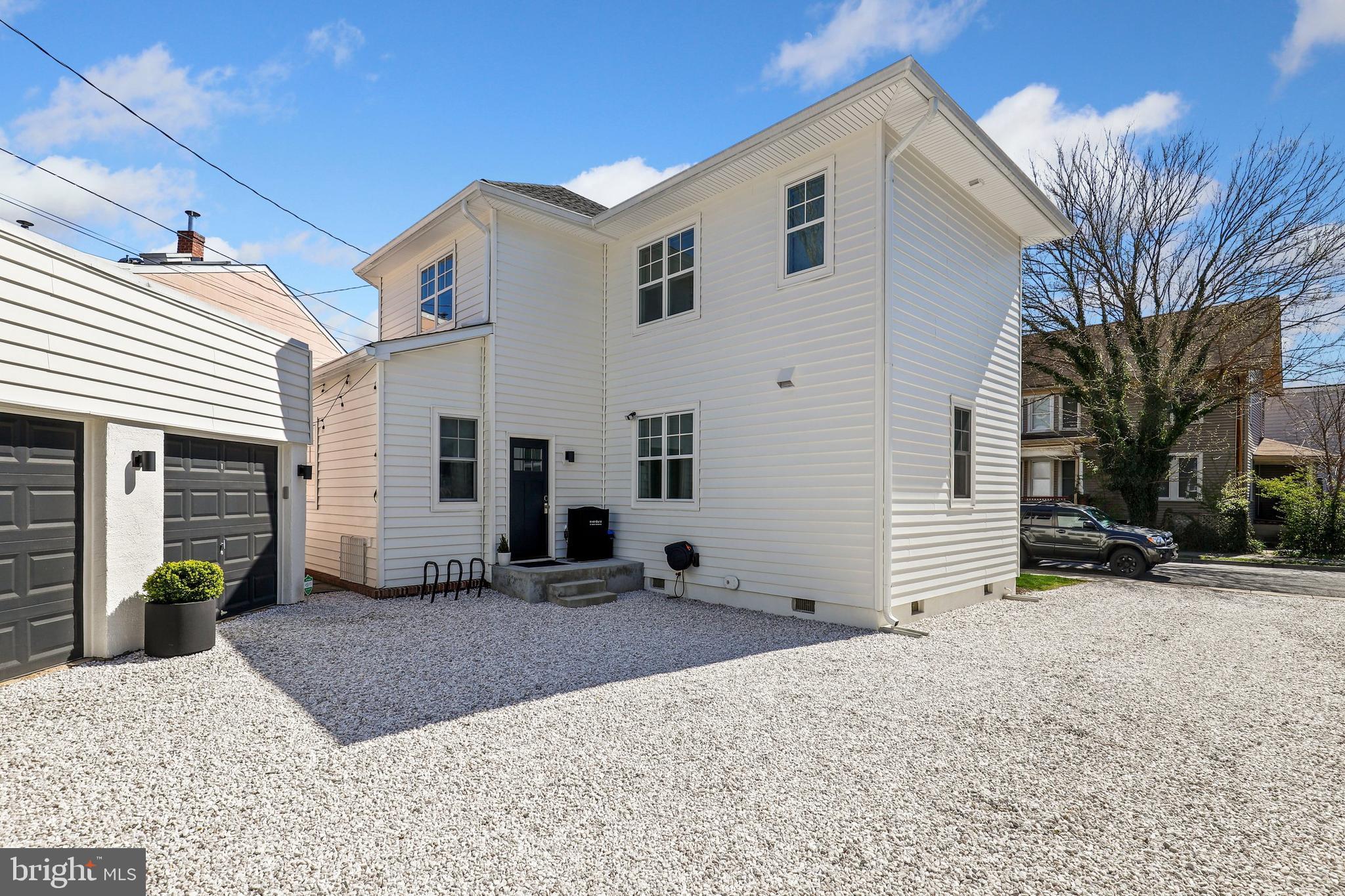 MURRAY HILL - Residential