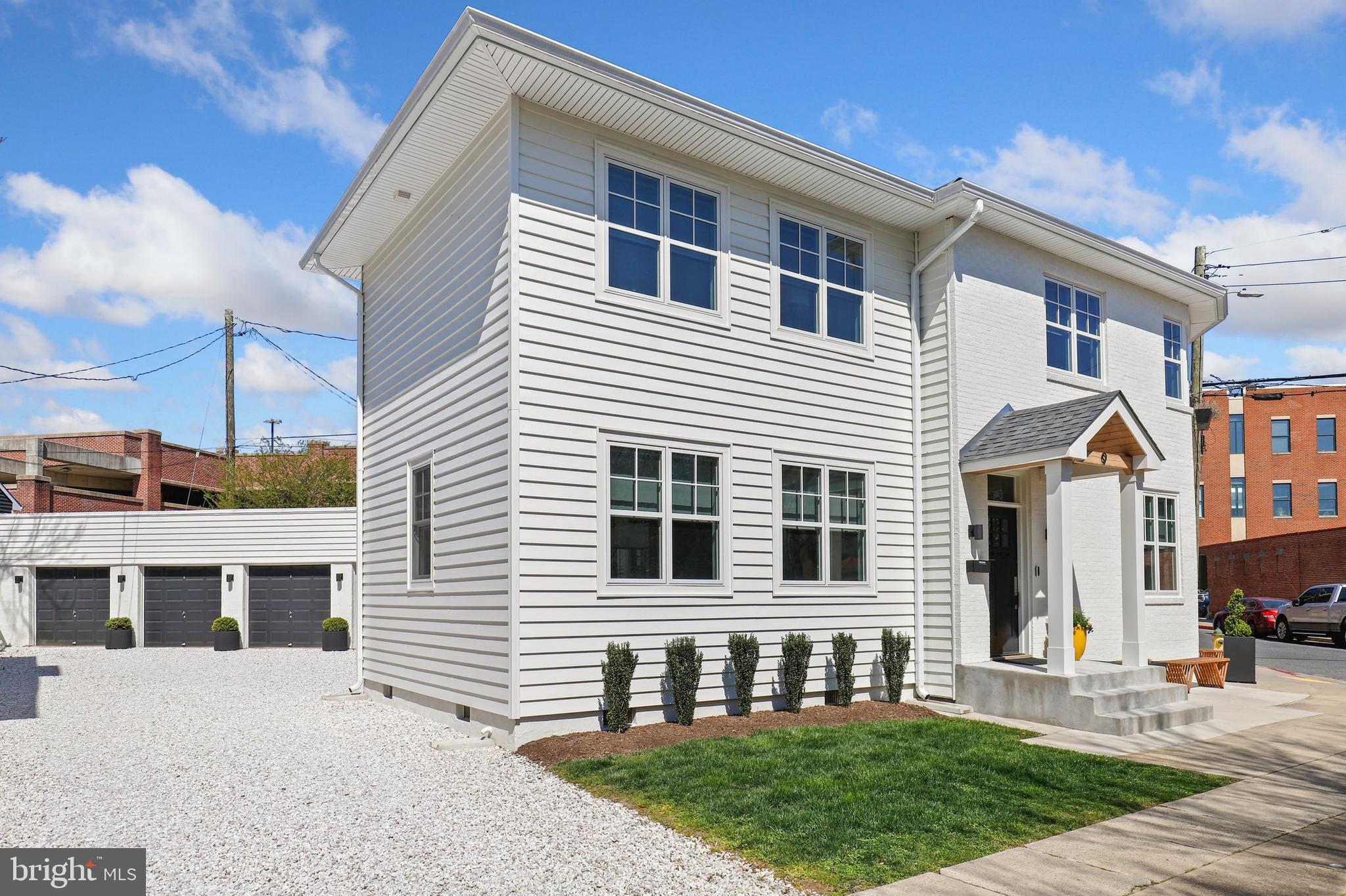 MURRAY HILL - Residential