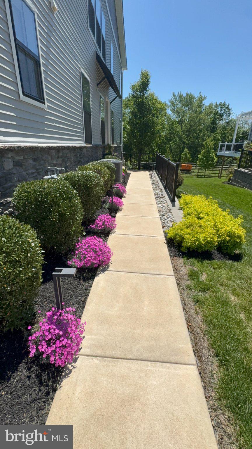 DOYLESTOWN WALK - Residential