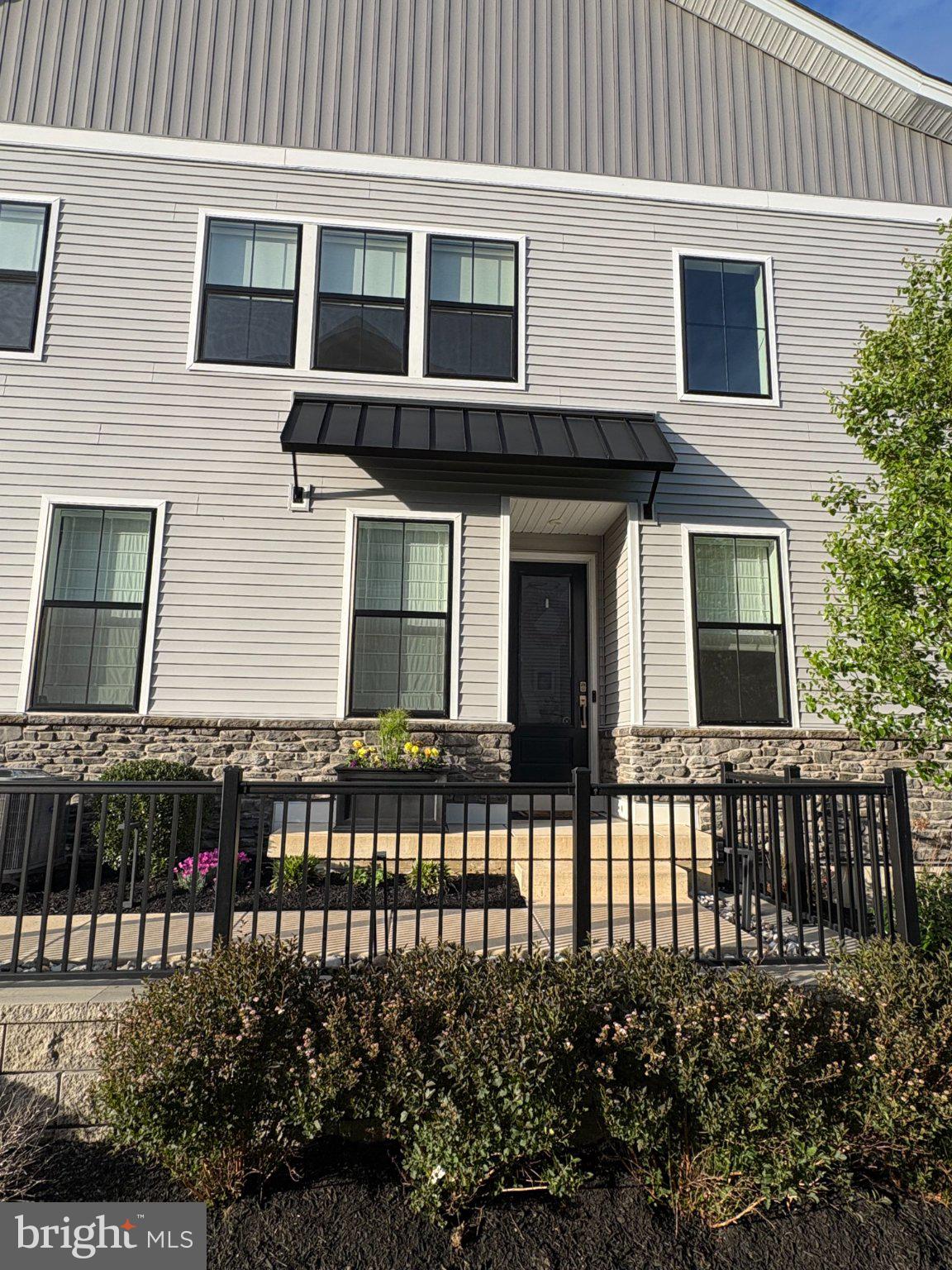DOYLESTOWN WALK - Residential