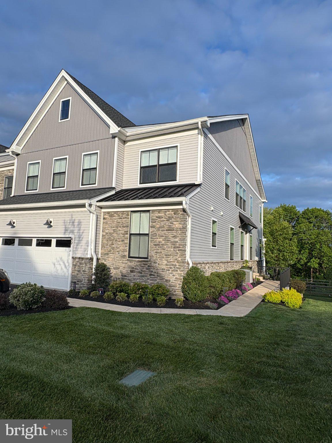 DOYLESTOWN WALK - Residential