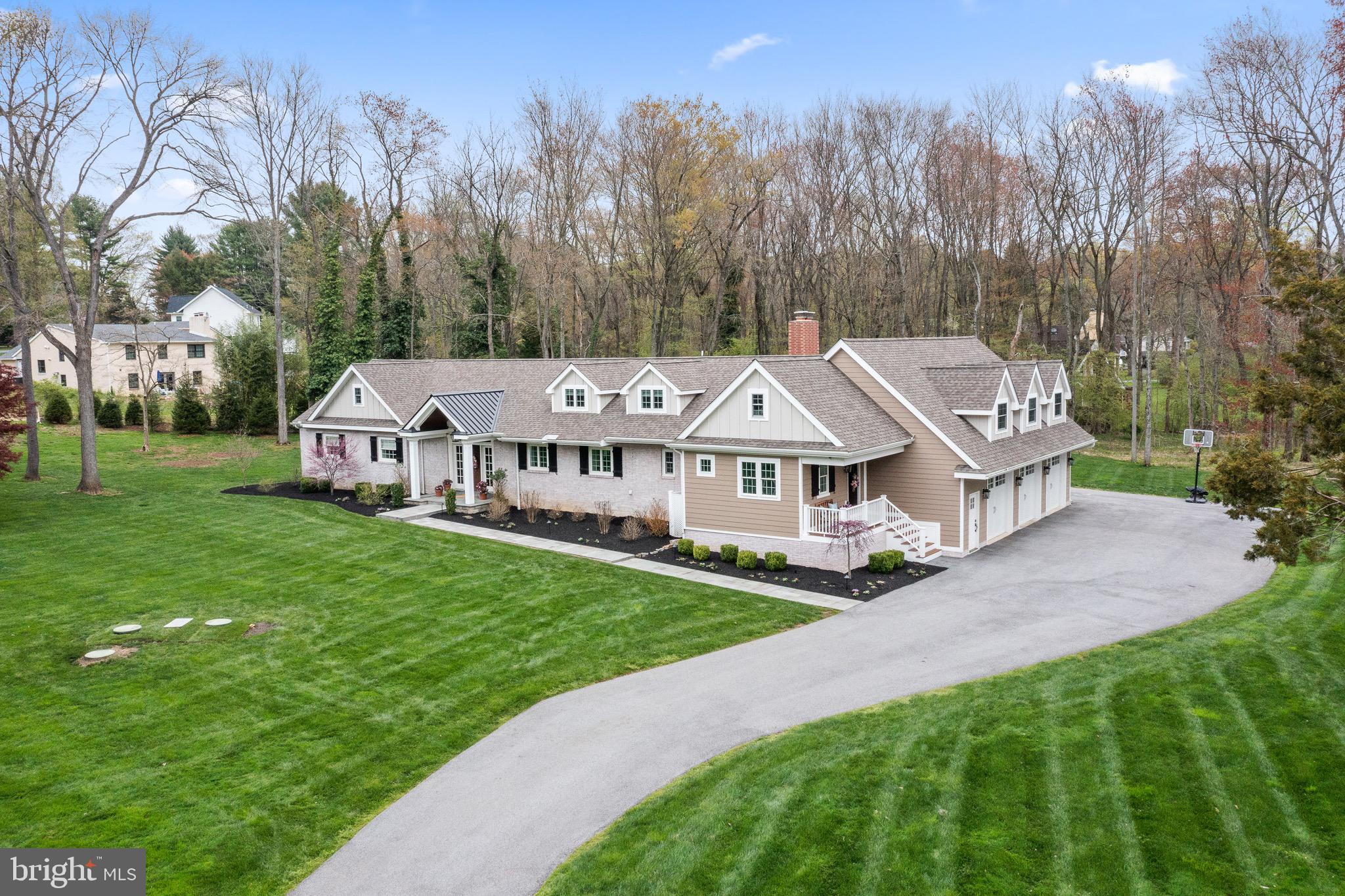 RADNOR HUNT - Residential