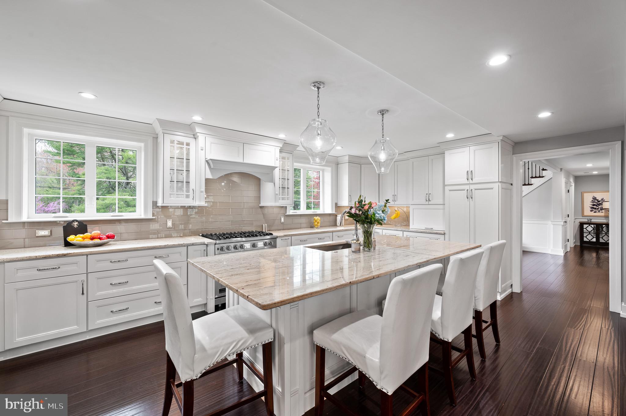 RADNOR HUNT - Residential