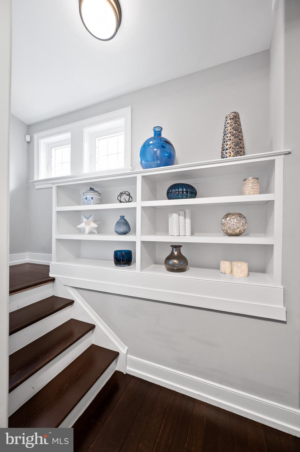 RADNOR HUNT - Residential