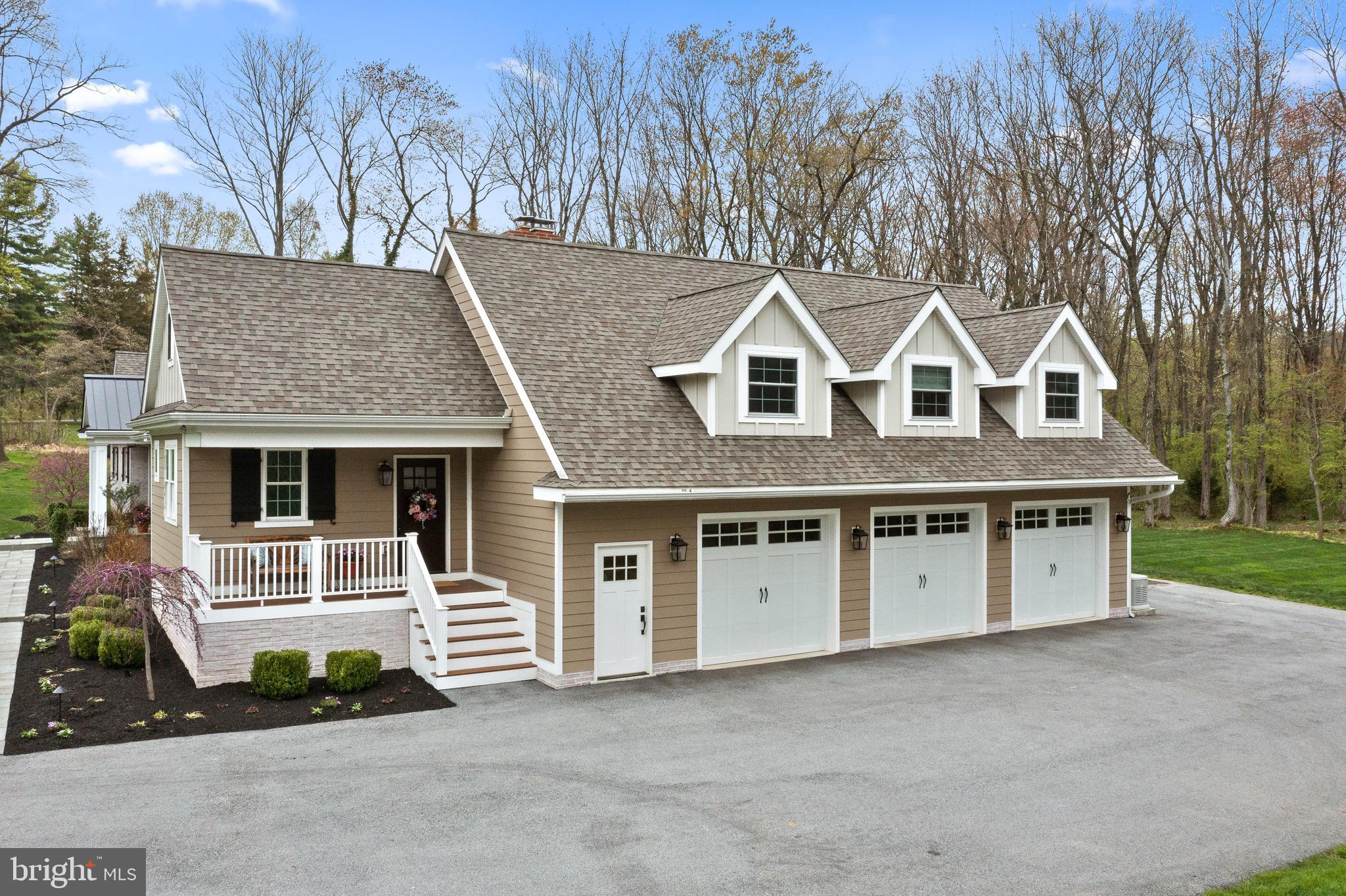 RADNOR HUNT - Residential