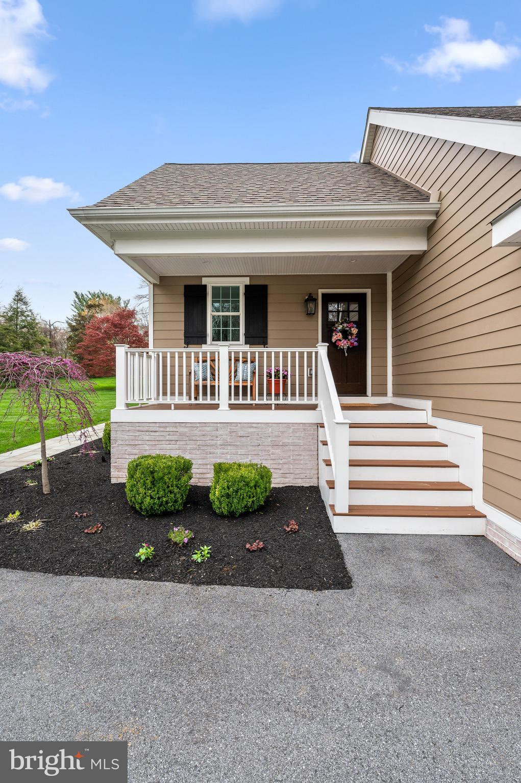 RADNOR HUNT - Residential