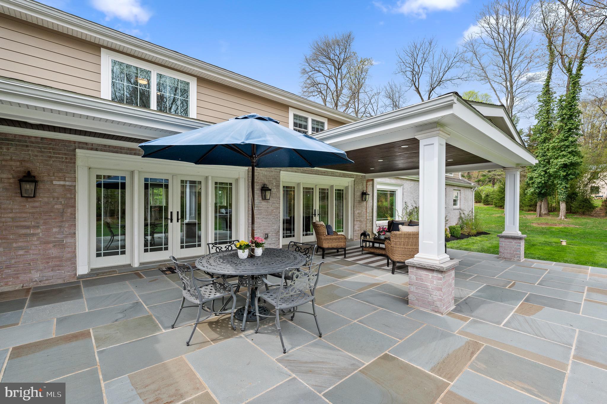 RADNOR HUNT - Residential