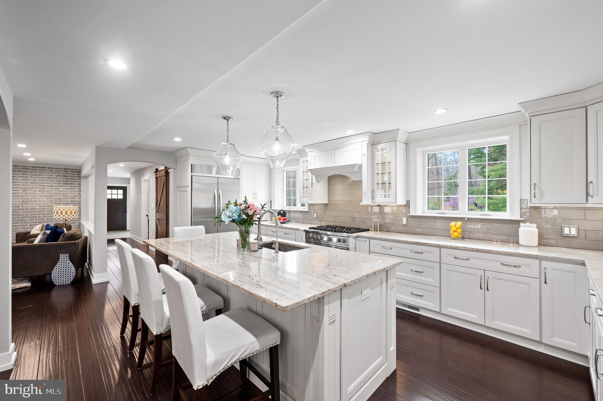 RADNOR HUNT - Residential