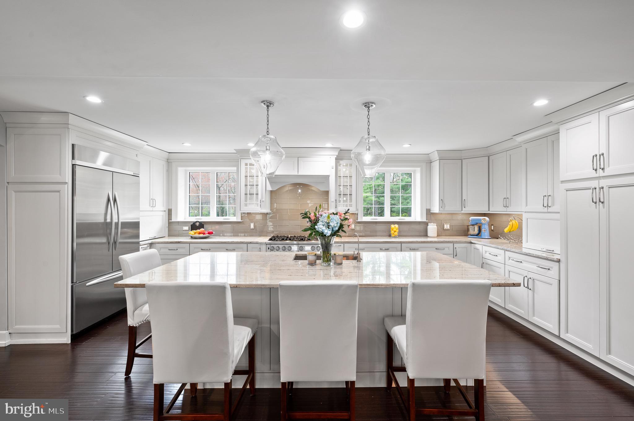 RADNOR HUNT - Residential