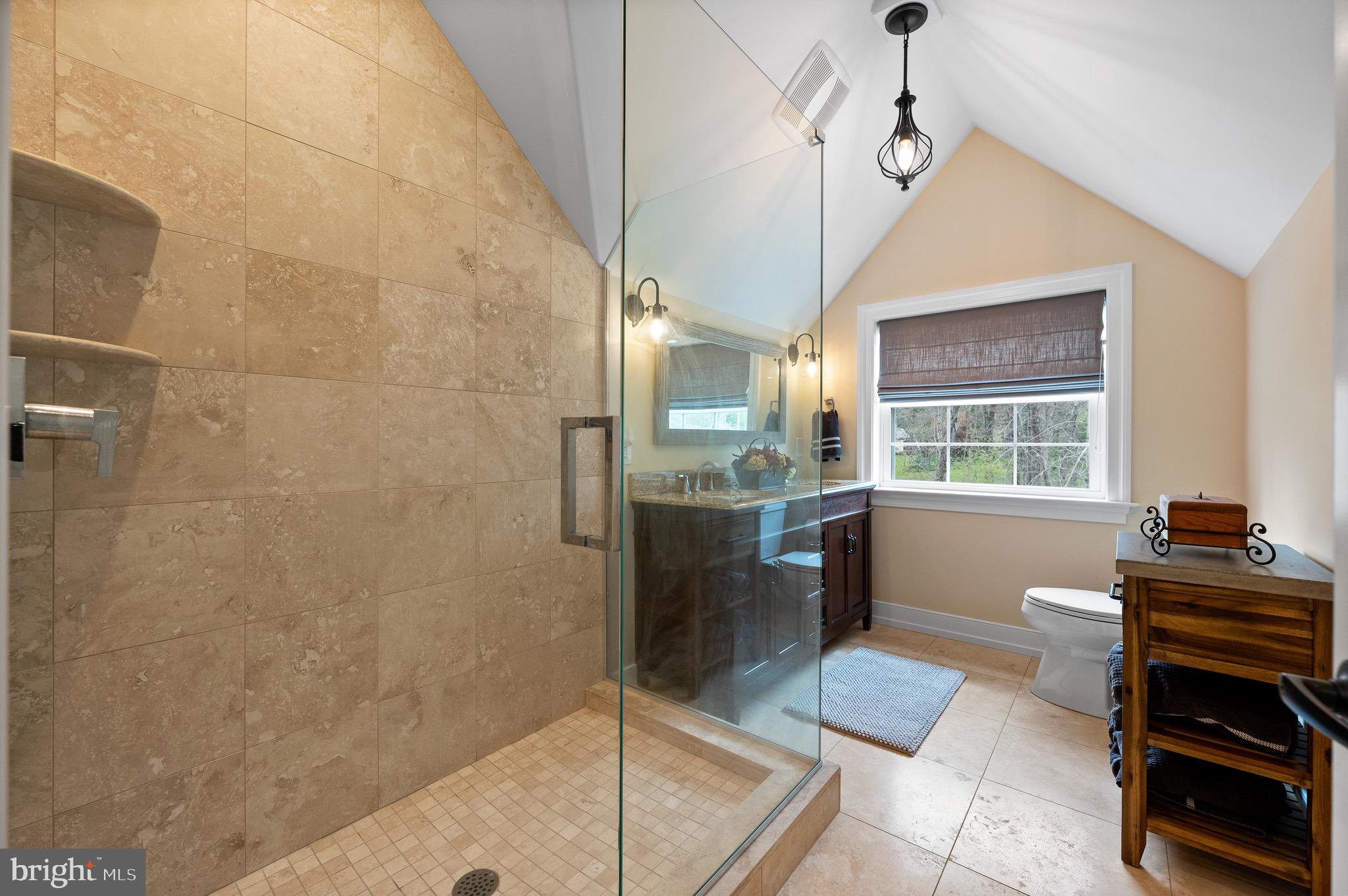 RADNOR HUNT - Residential