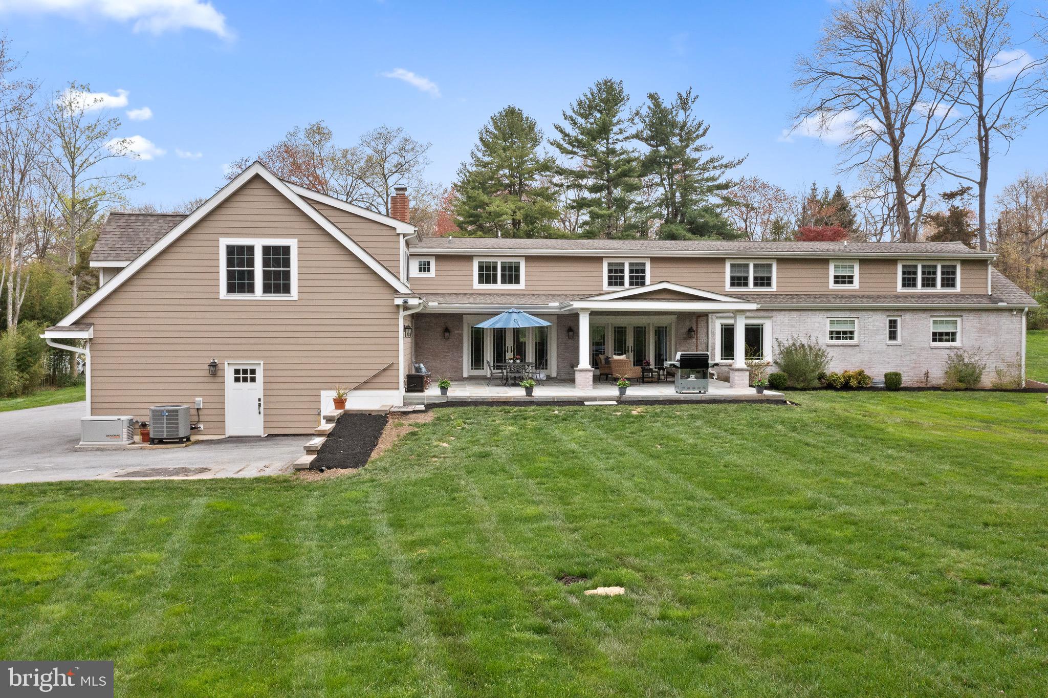 RADNOR HUNT - Residential