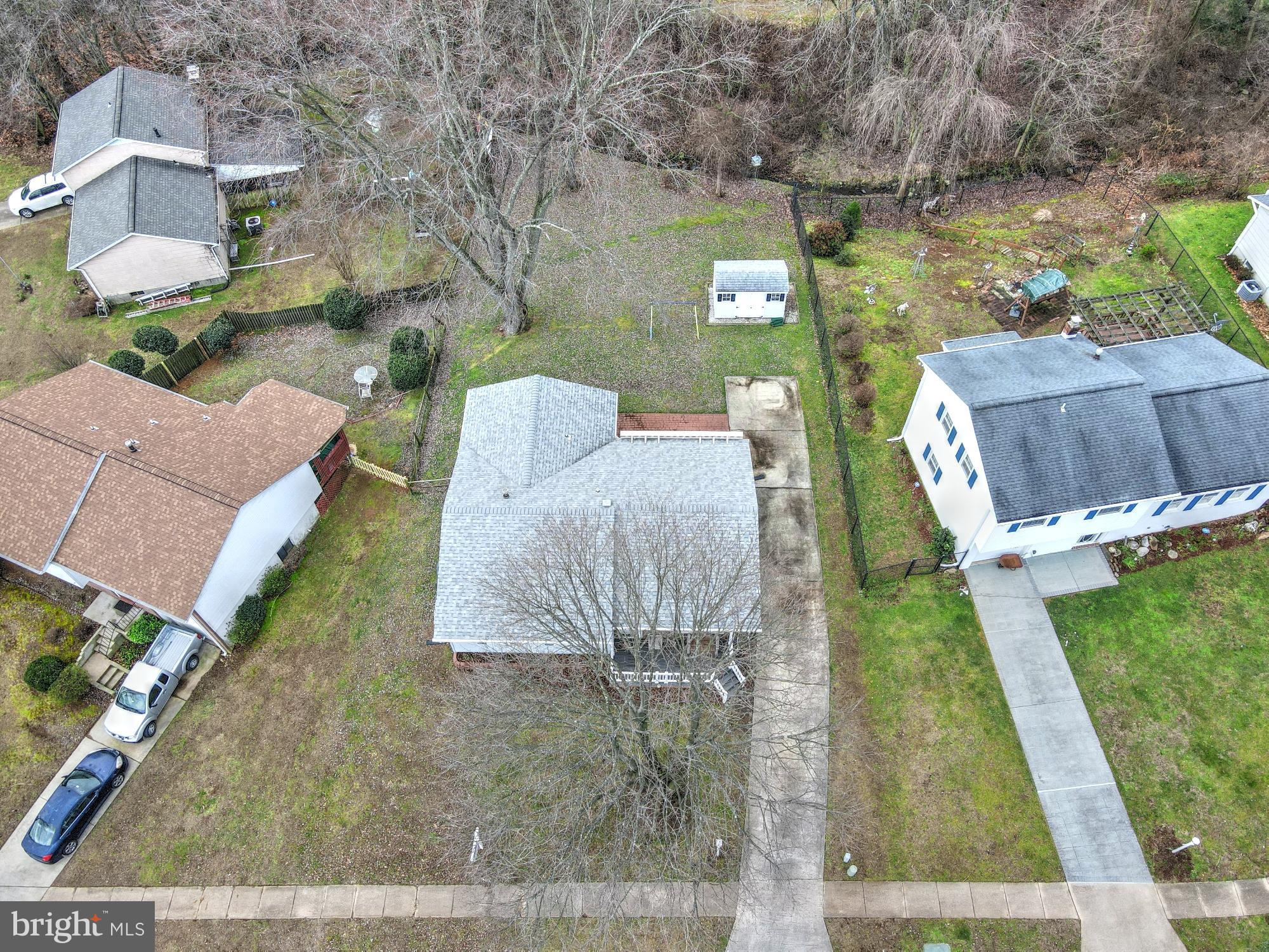 BRIGHT OAKS - Residential