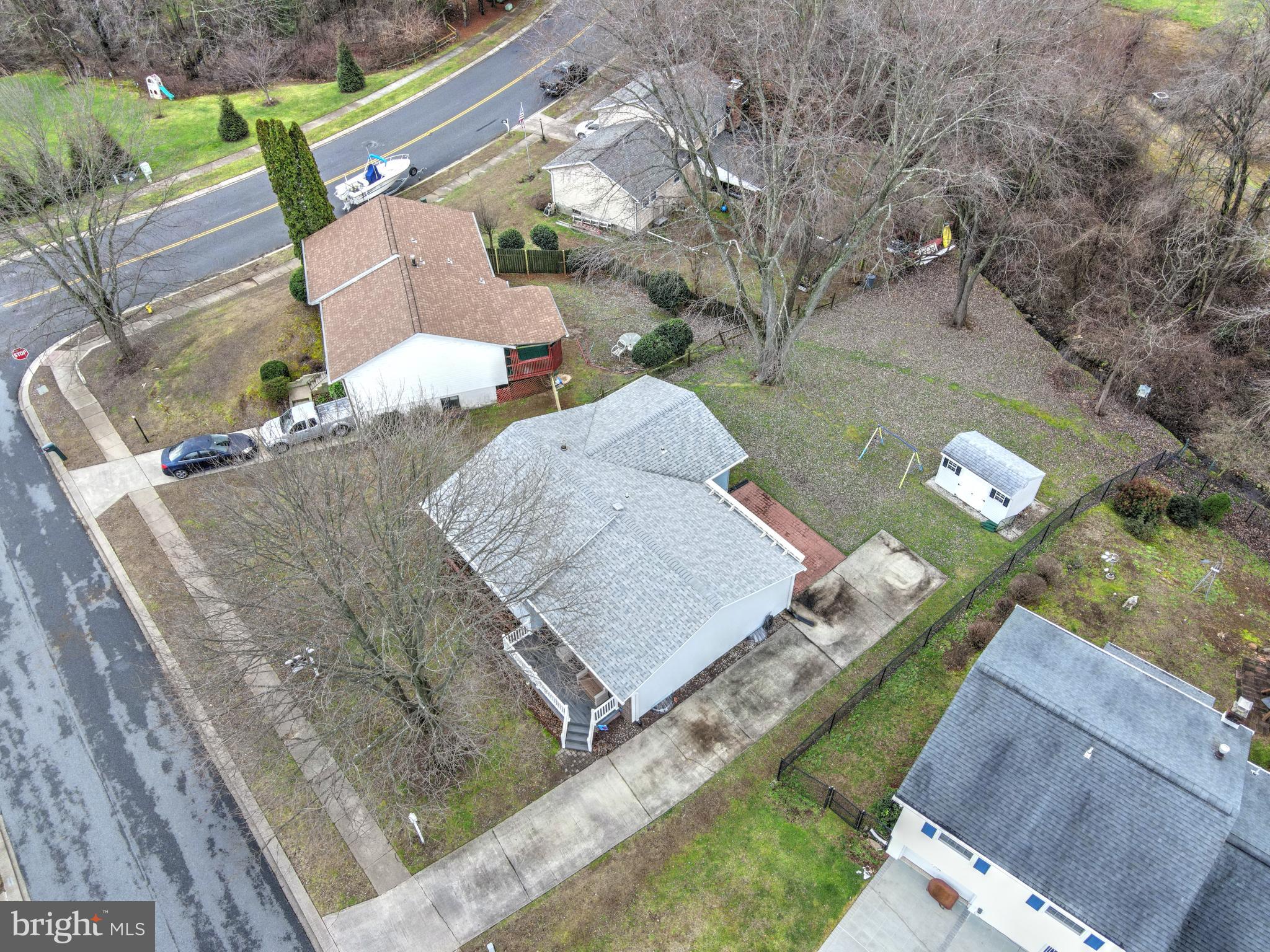 BRIGHT OAKS - Residential