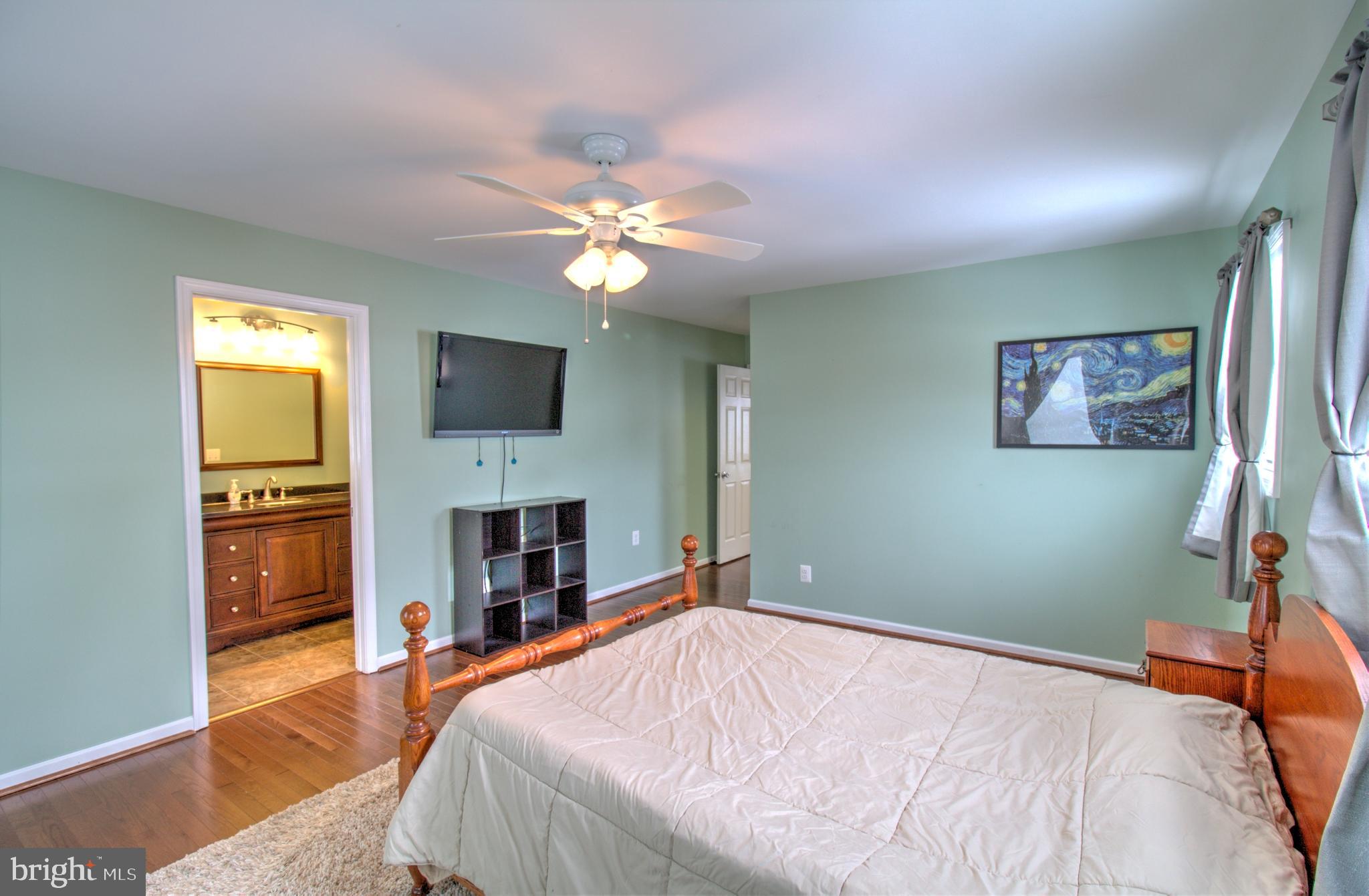 BRIGHT OAKS - Residential