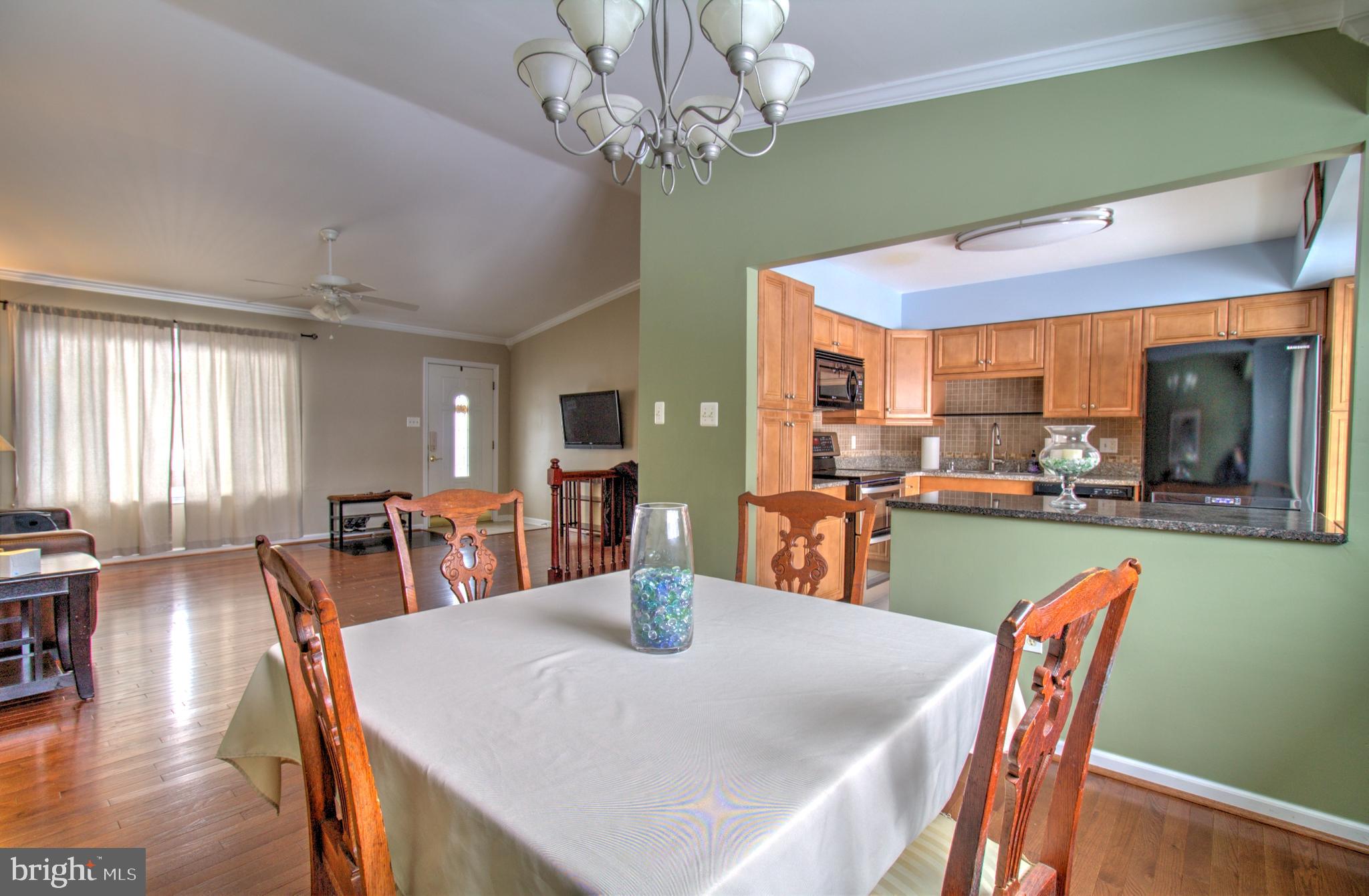 BRIGHT OAKS - Residential