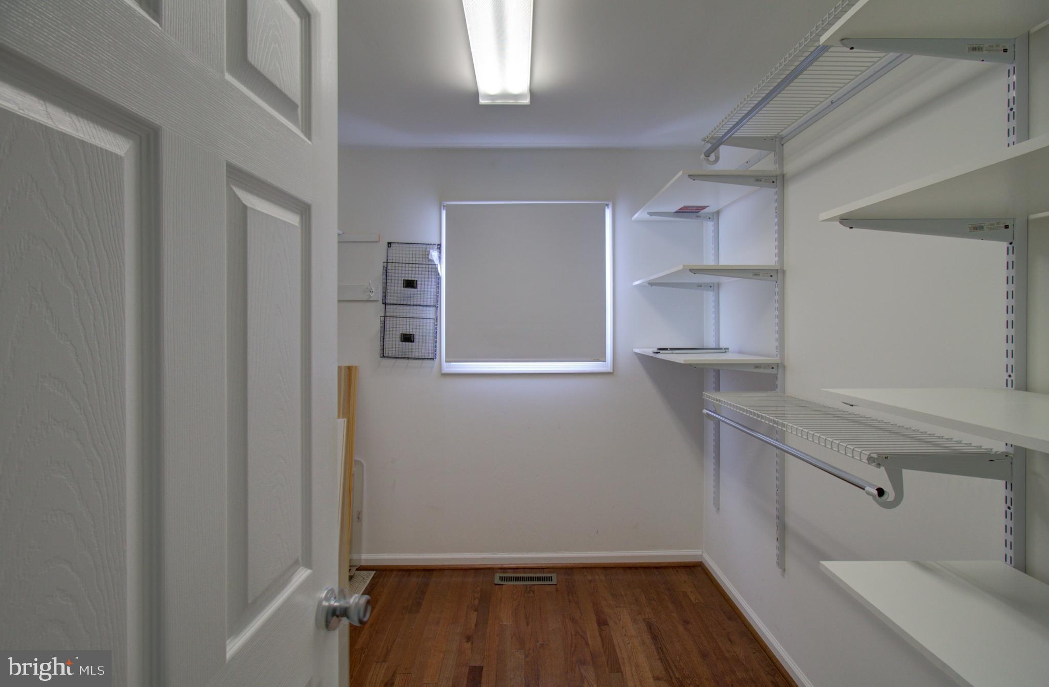 BRIGHT OAKS - Residential