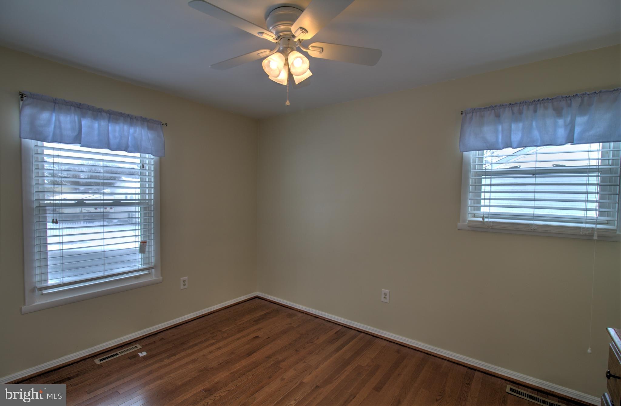 BRIGHT OAKS - Residential