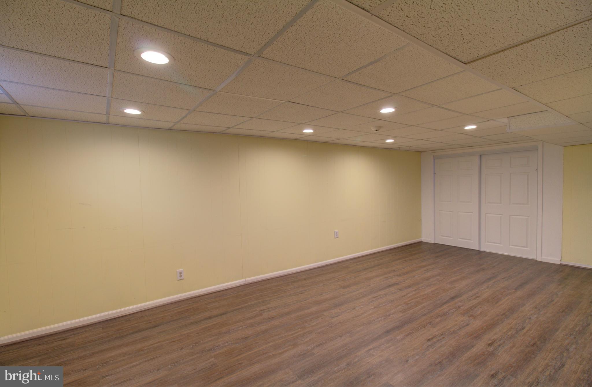 BRIGHT OAKS - Residential