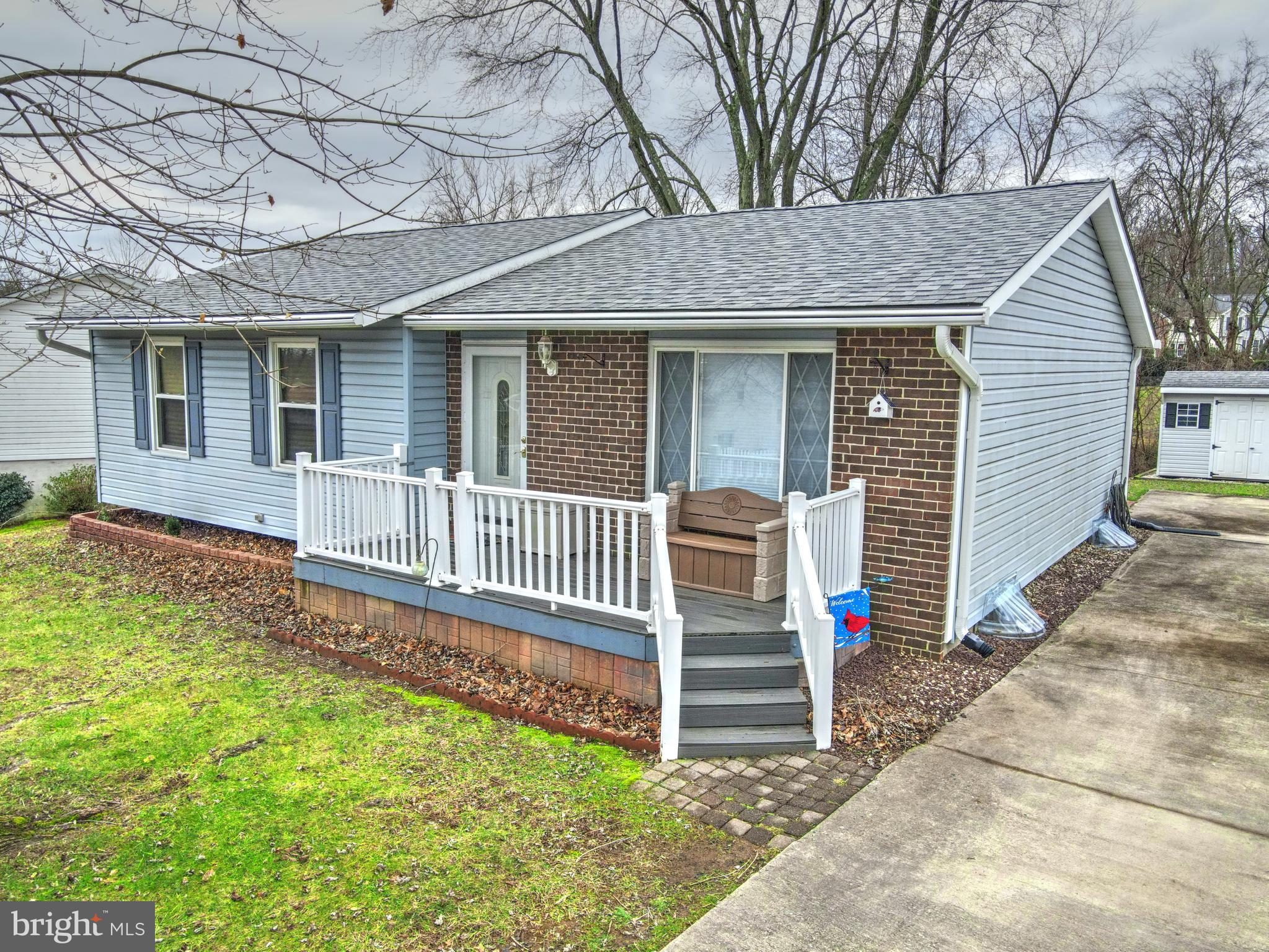 BRIGHT OAKS - Residential