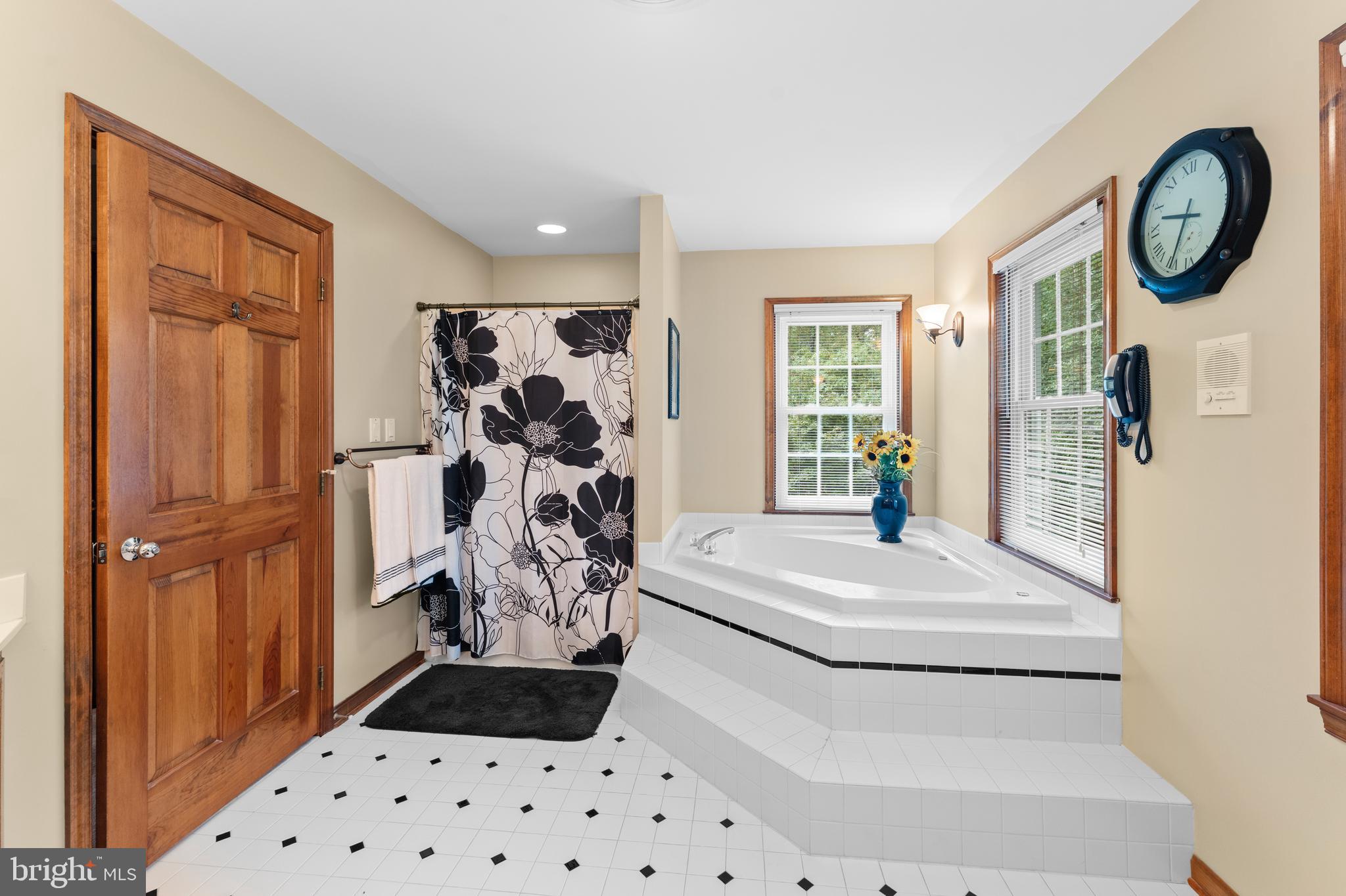 ARNOLD - Residential