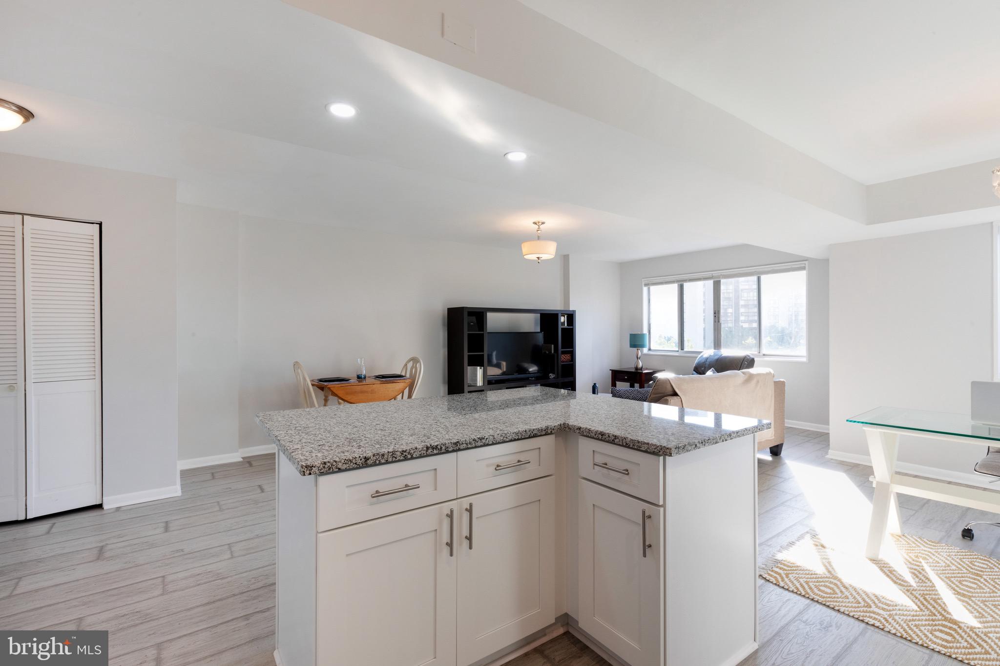 PAVILION ON THE PARK - Residential