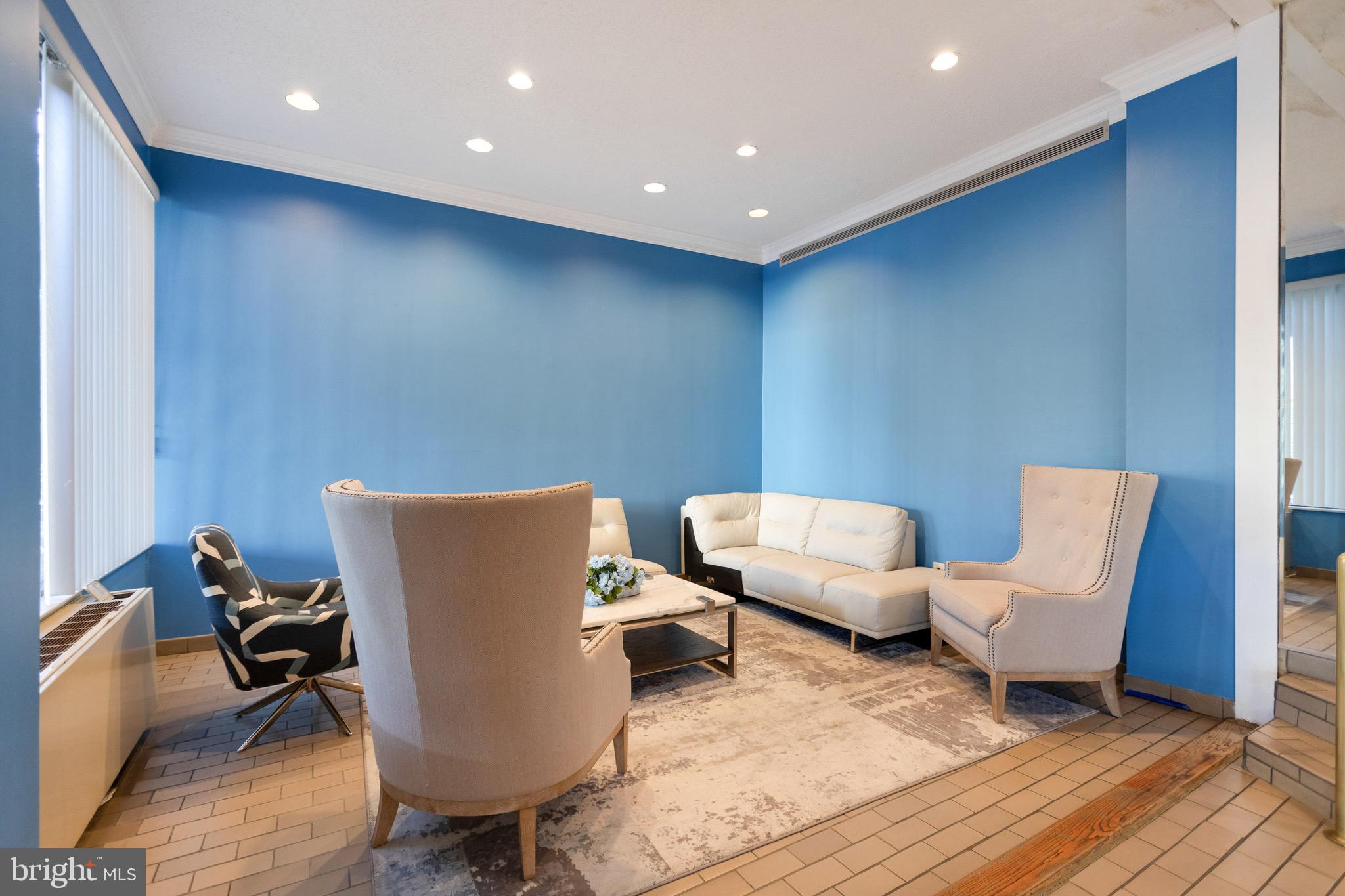 PAVILION ON THE PARK - Residential