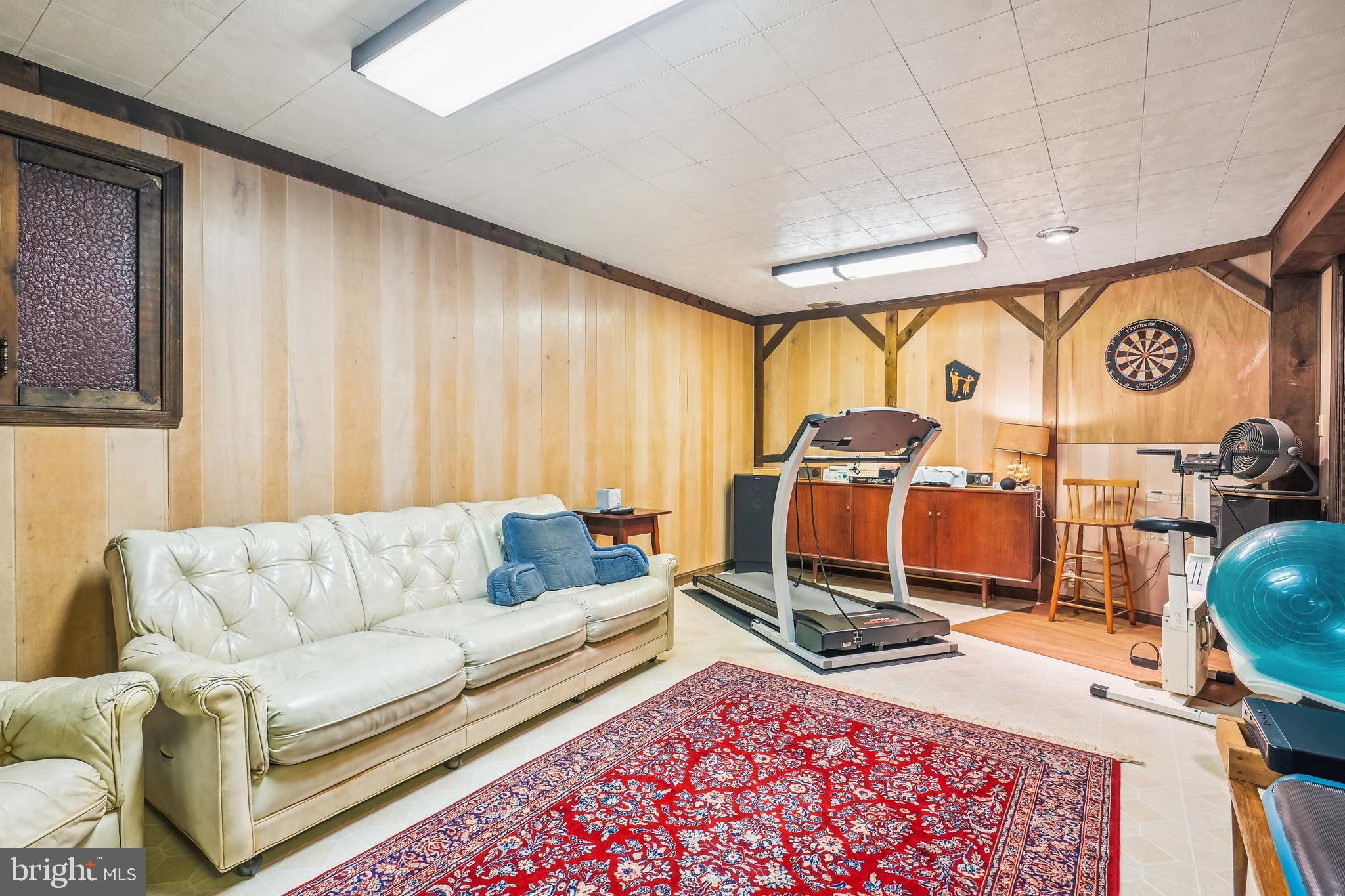 SWEET BRIAR FOREST - Residential