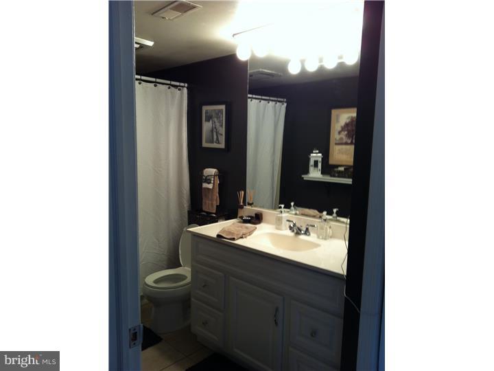 CHATHAM VIL OF TOW - Residential Lease