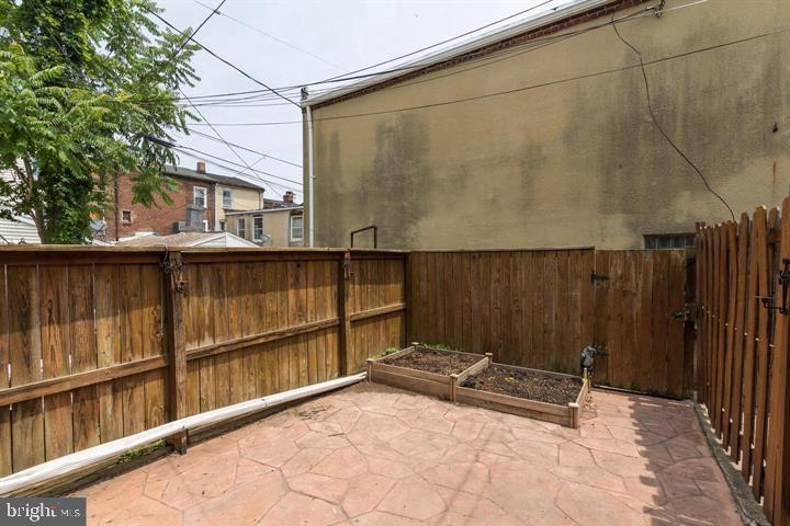 BUTCHERS HILL - Residential Lease
