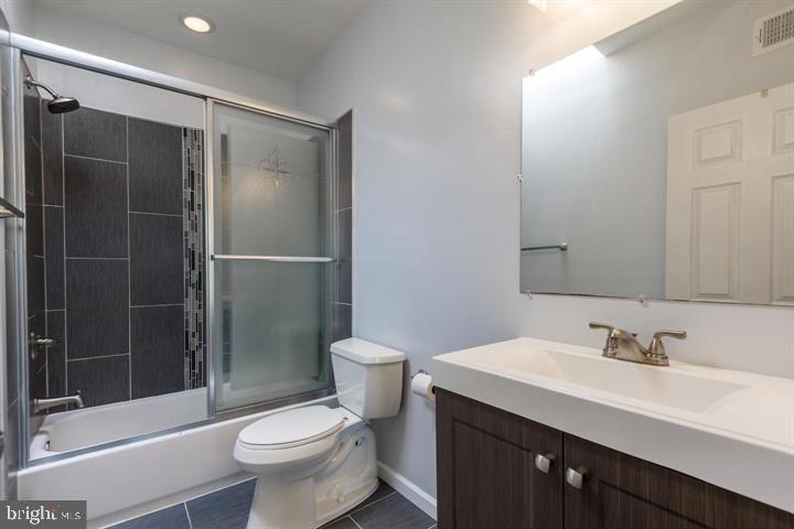BUTCHERS HILL - Residential Lease