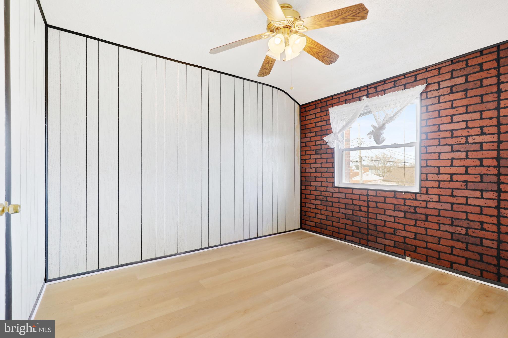 DUNDALK - Residential Lease