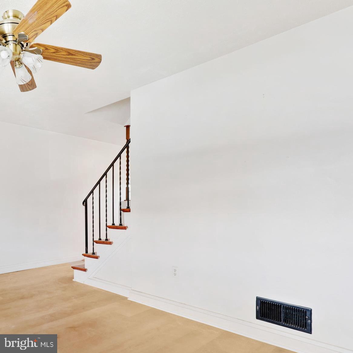 DUNDALK - Residential Lease