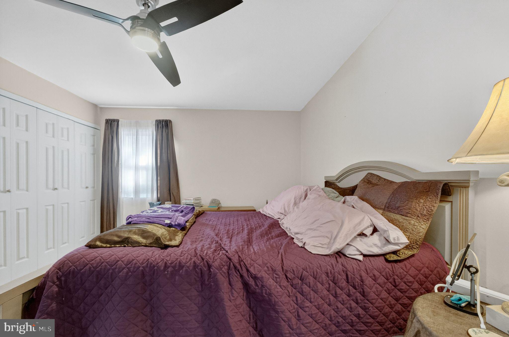 WHITEHALL - Residential