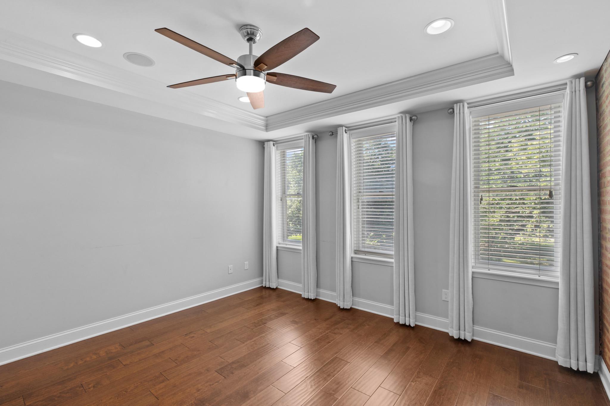 PATTERSON PARK - Residential