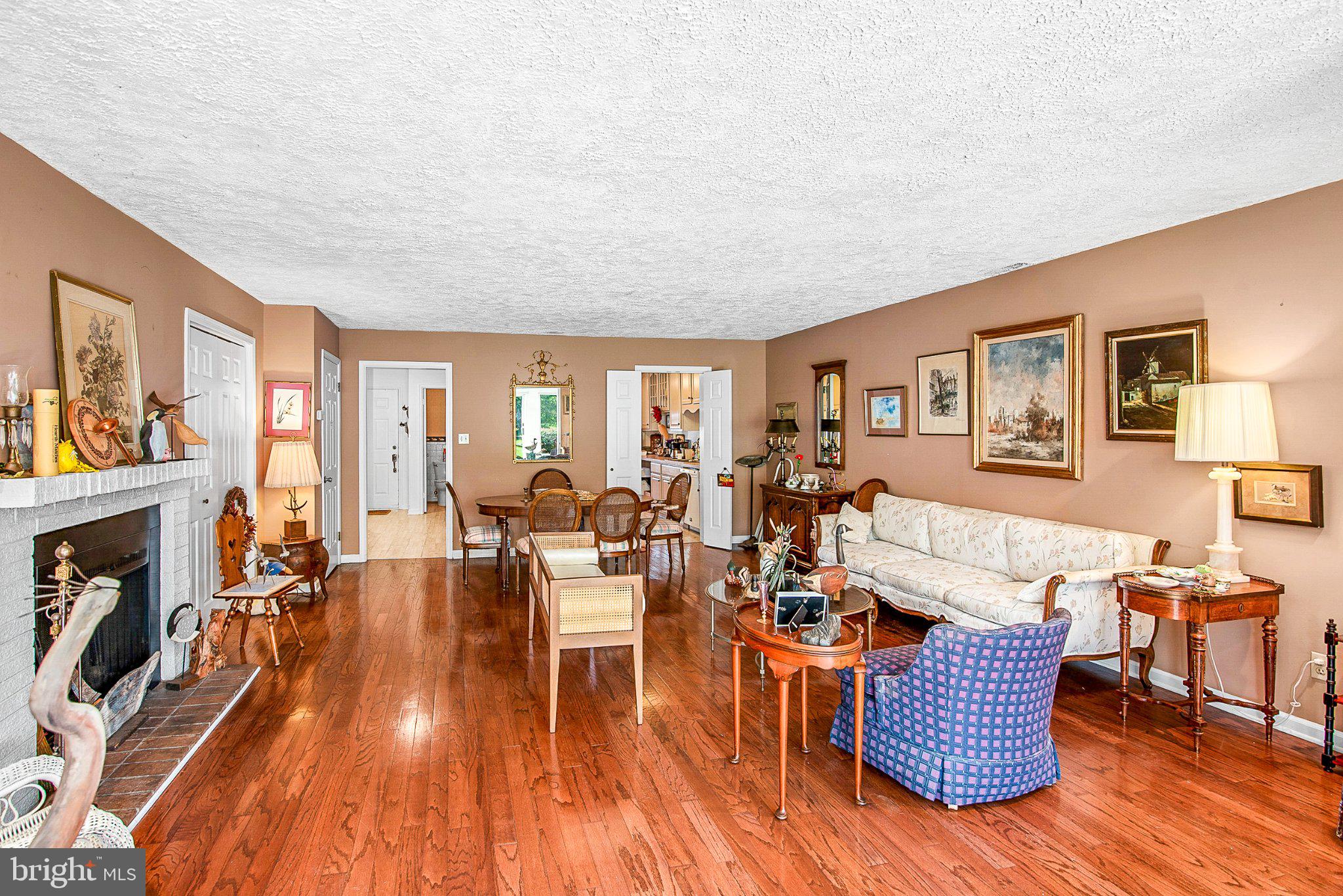 9531 QUAIL HOLLOW DRIVE 405