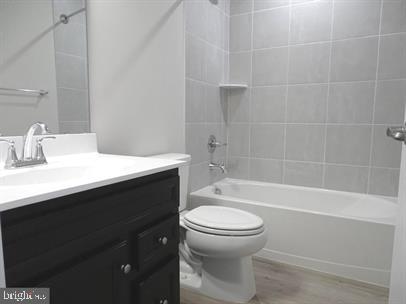 FREDERICKSBURG - Residential Lease