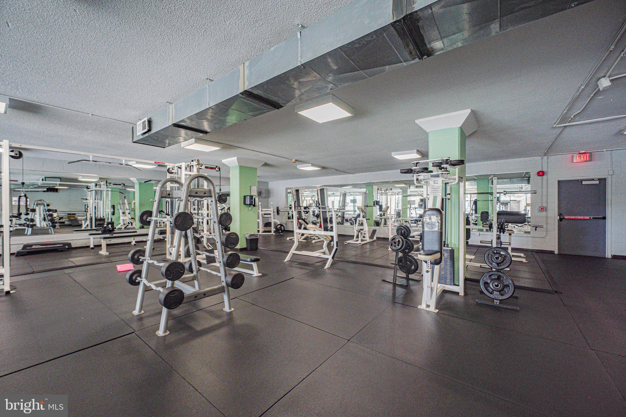 THE CARLTON - Residential