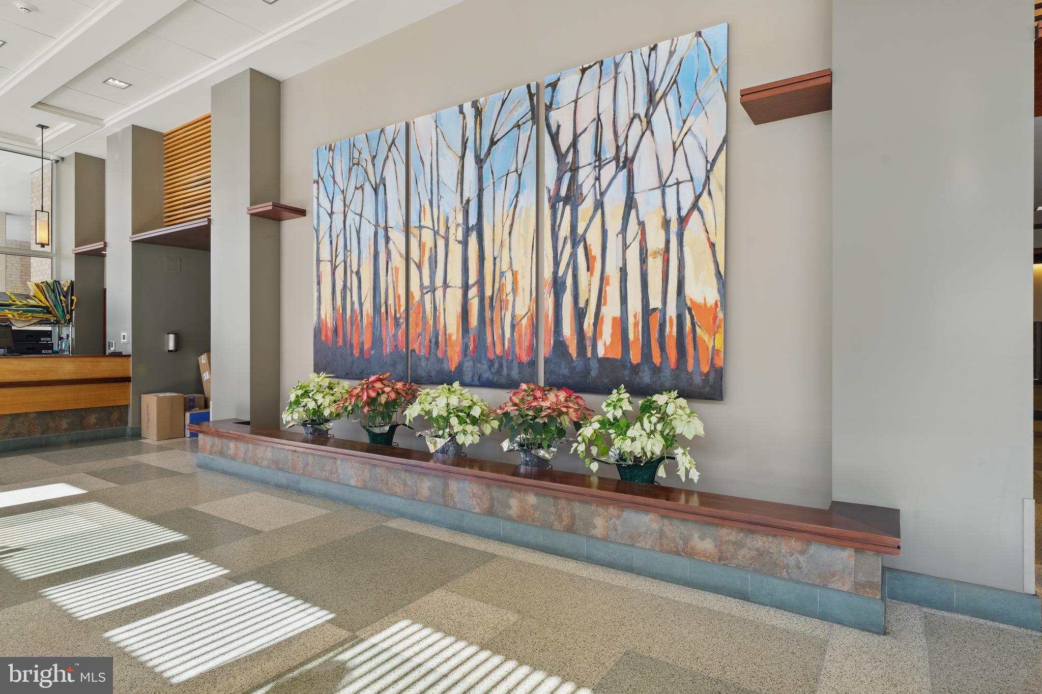 THE CARLTON - Residential