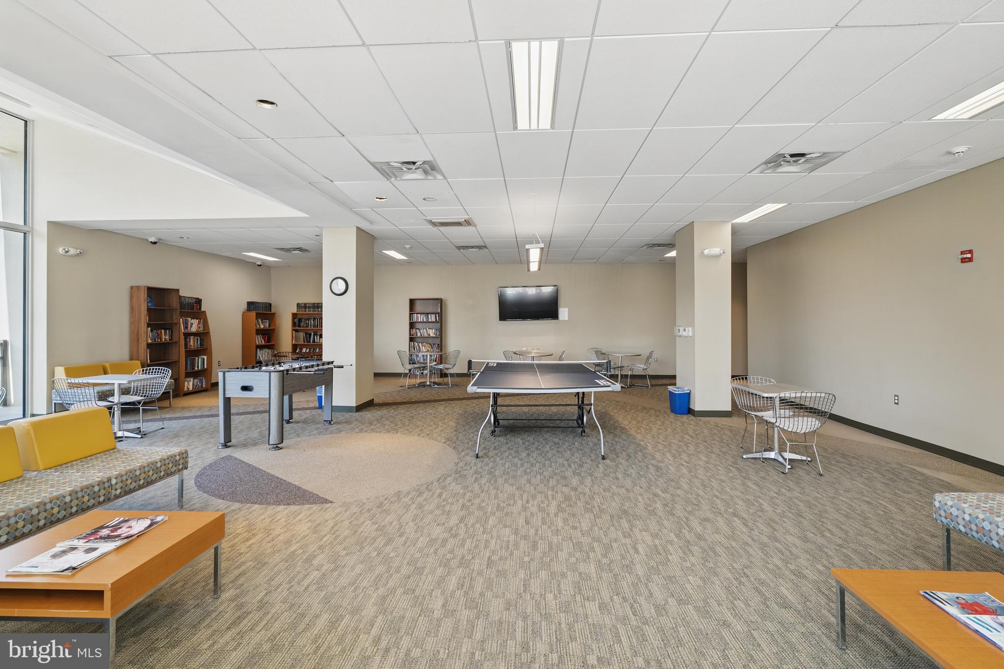 THE CARLTON - Residential