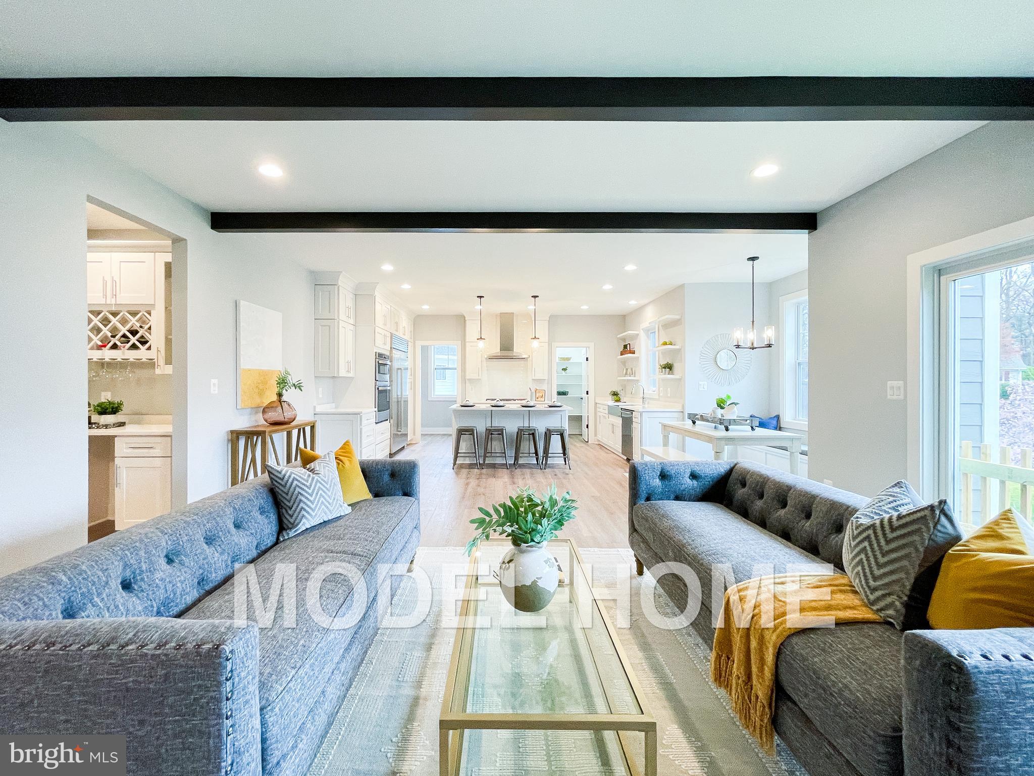 VIENNA WOODS - Residential