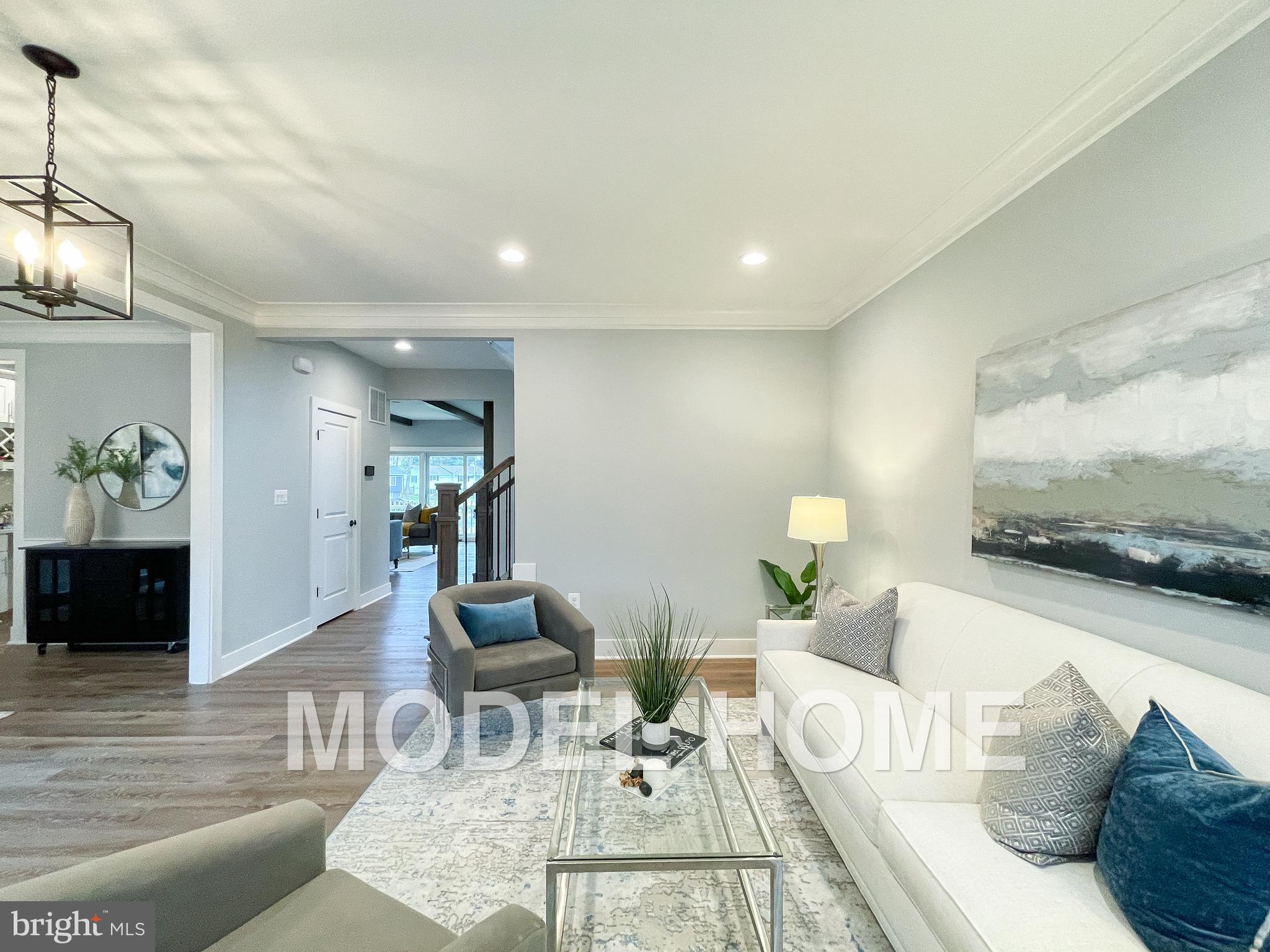 VIENNA WOODS - Residential