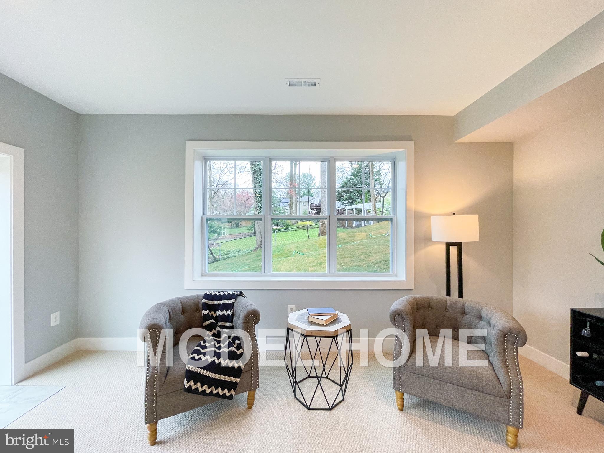 VIENNA WOODS - Residential