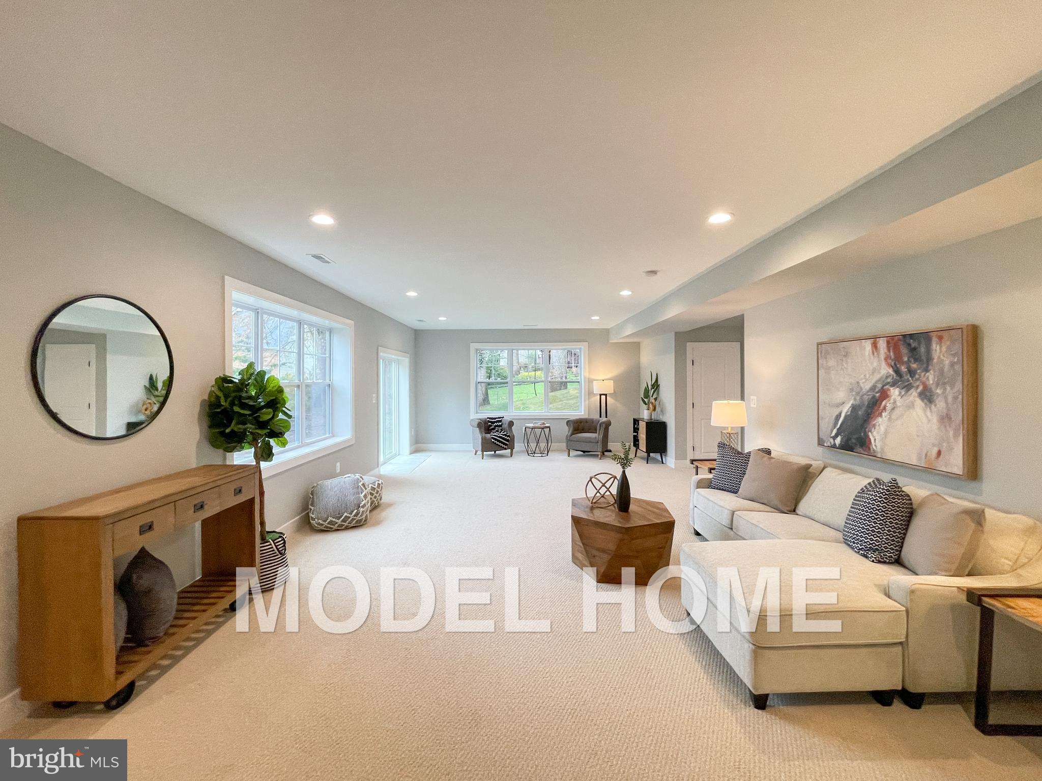 VIENNA WOODS - Residential