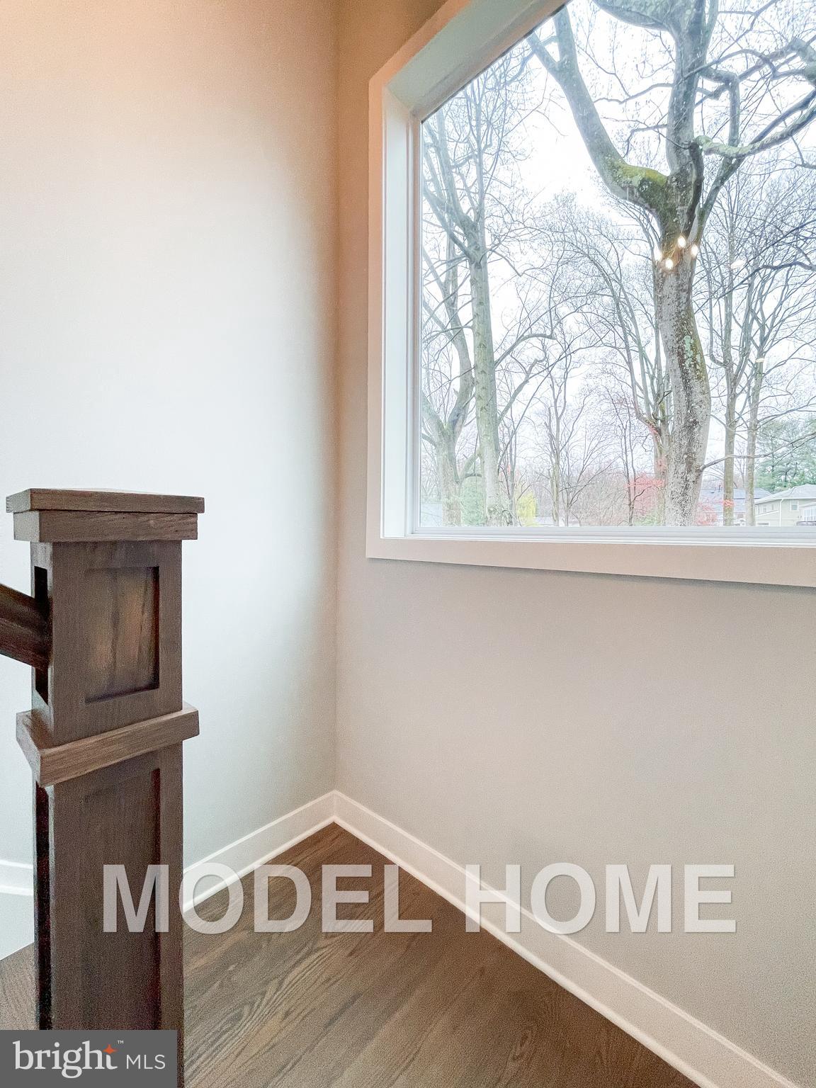 VIENNA WOODS - Residential