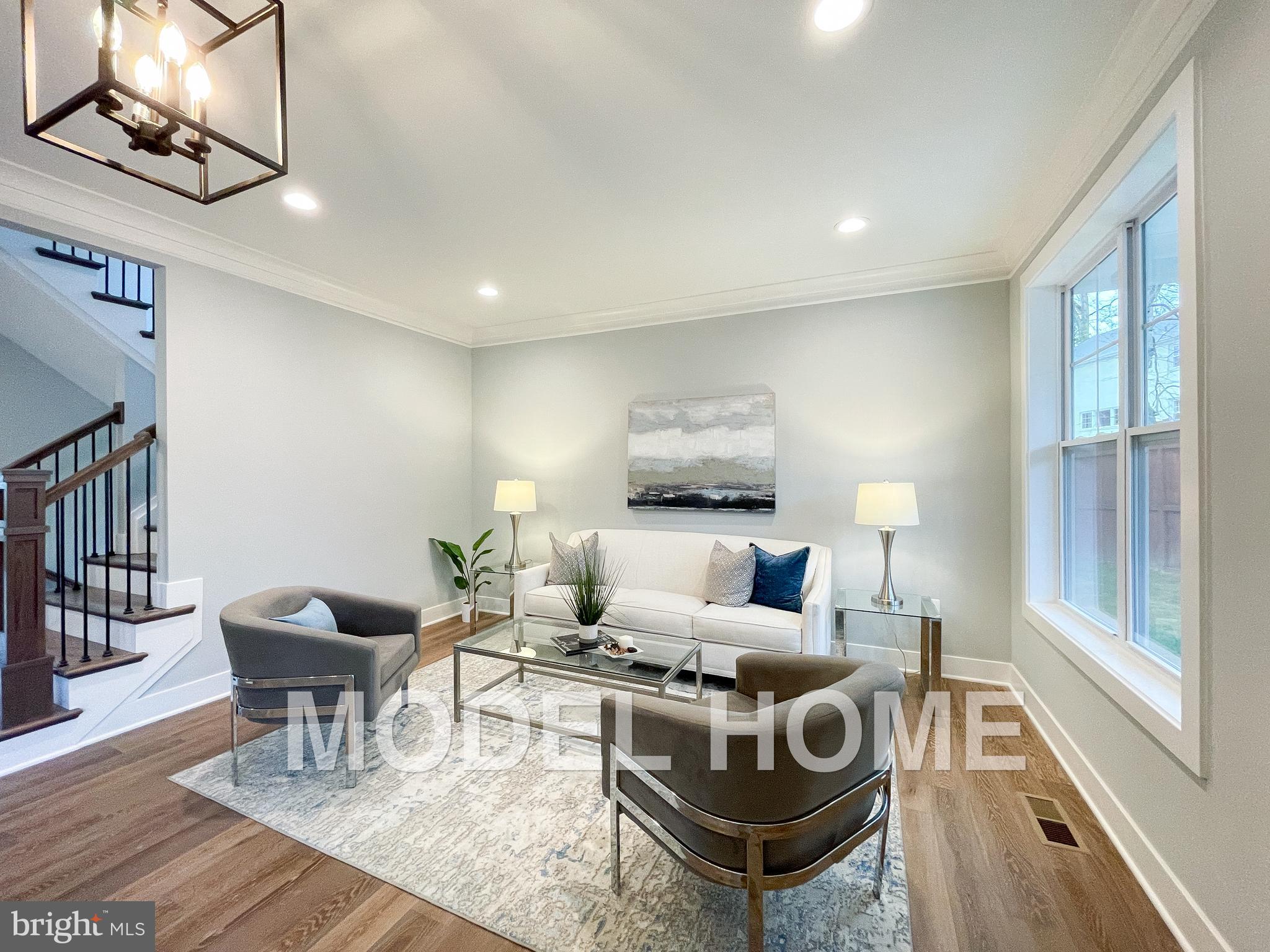 VIENNA WOODS - Residential