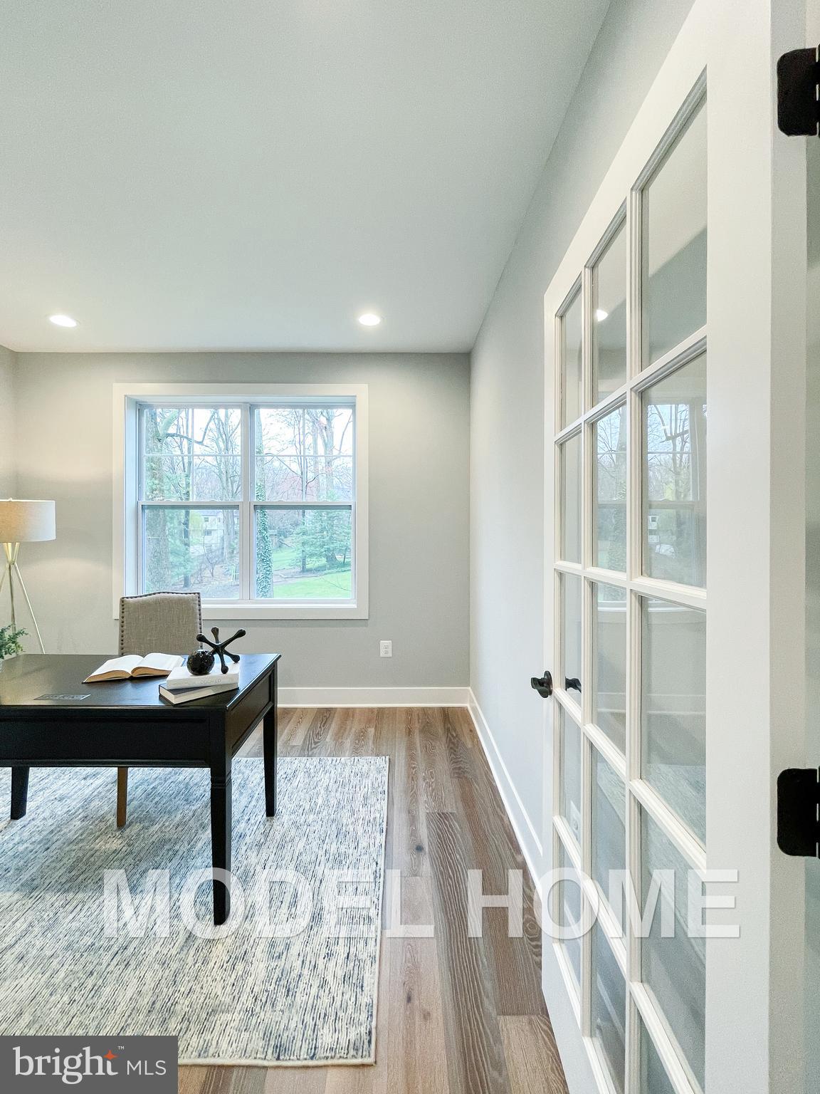 VIENNA WOODS - Residential