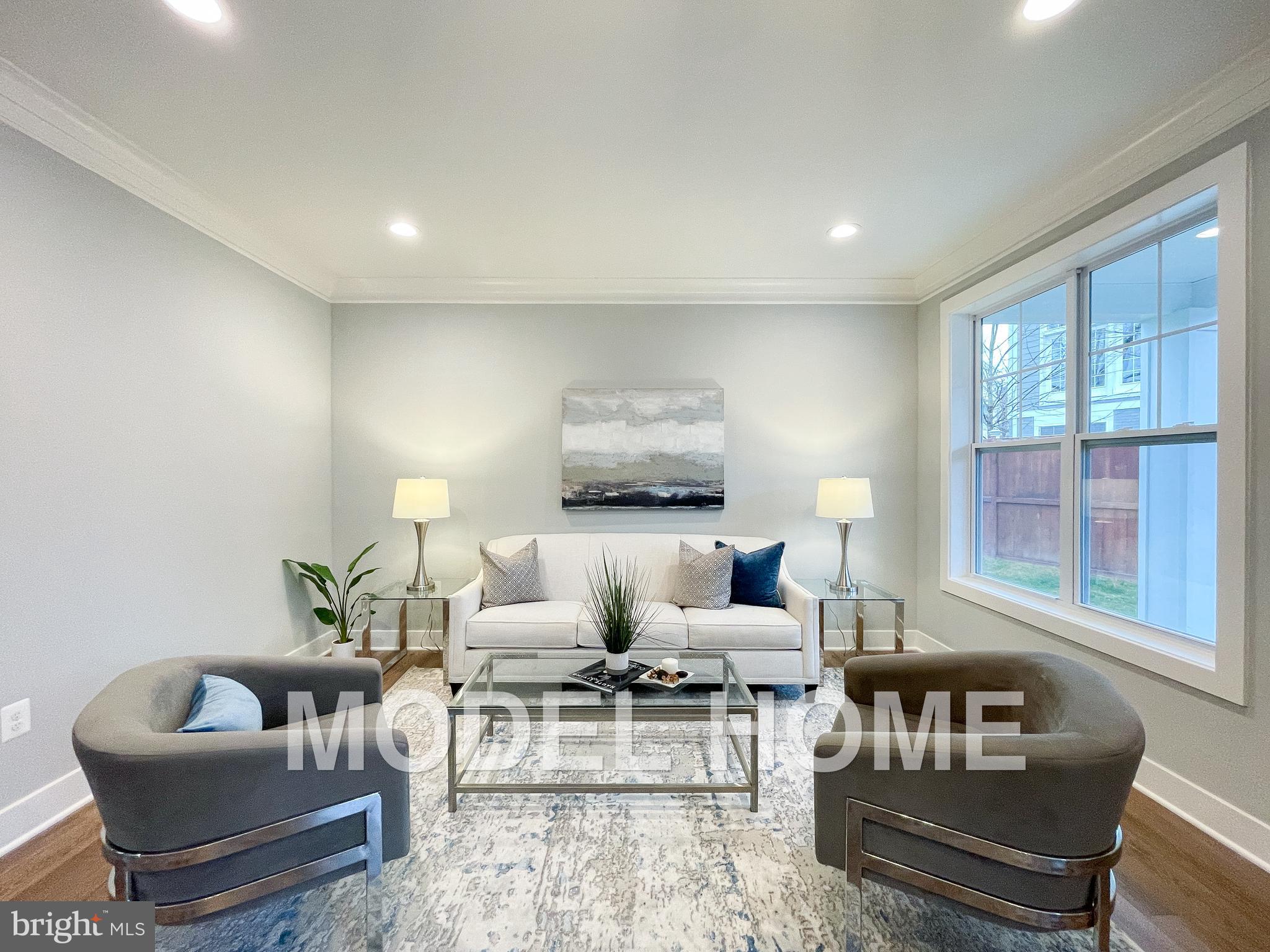VIENNA WOODS - Residential